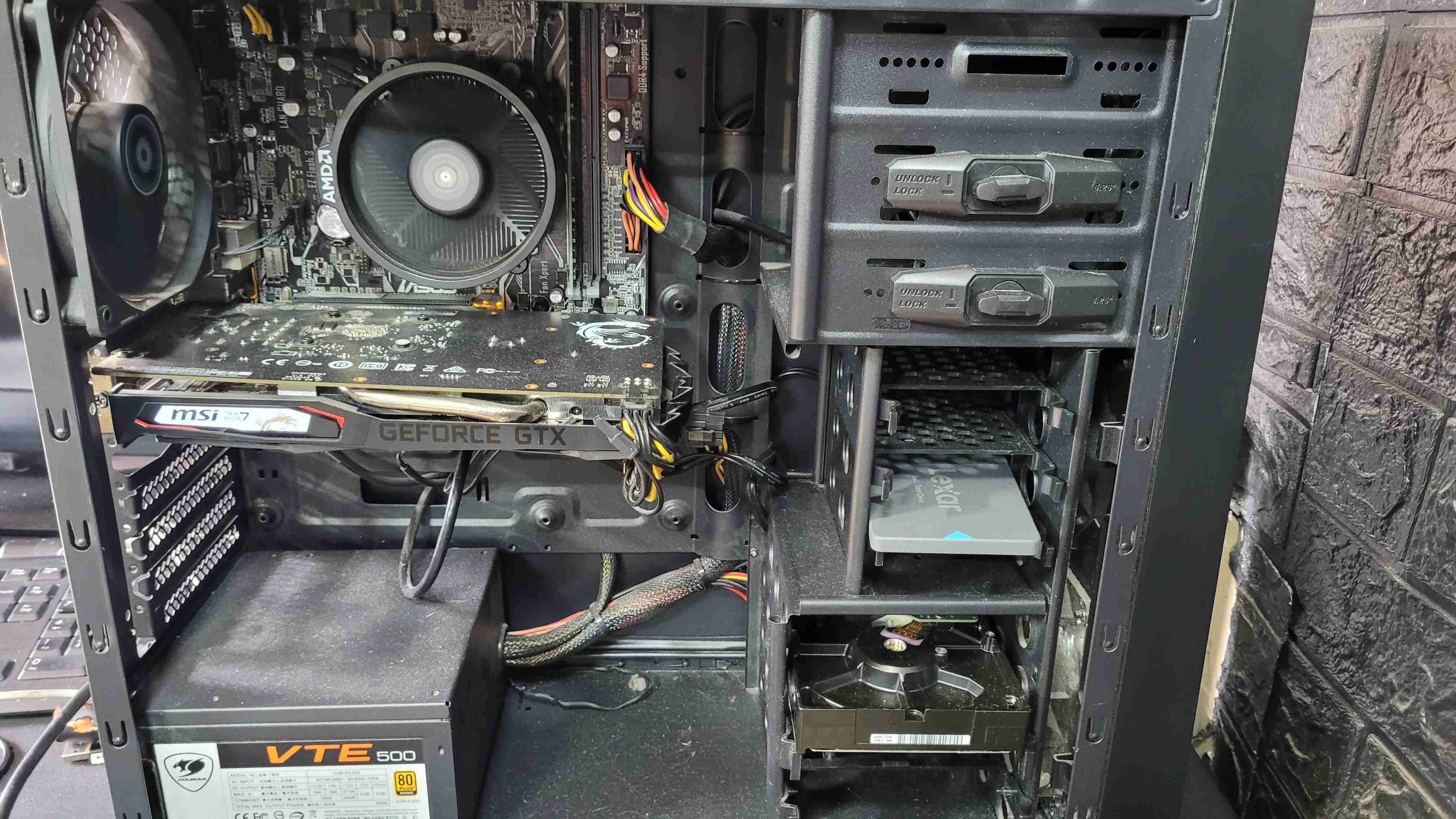 PC de escritorio Ryzen 5 - miniatura 2