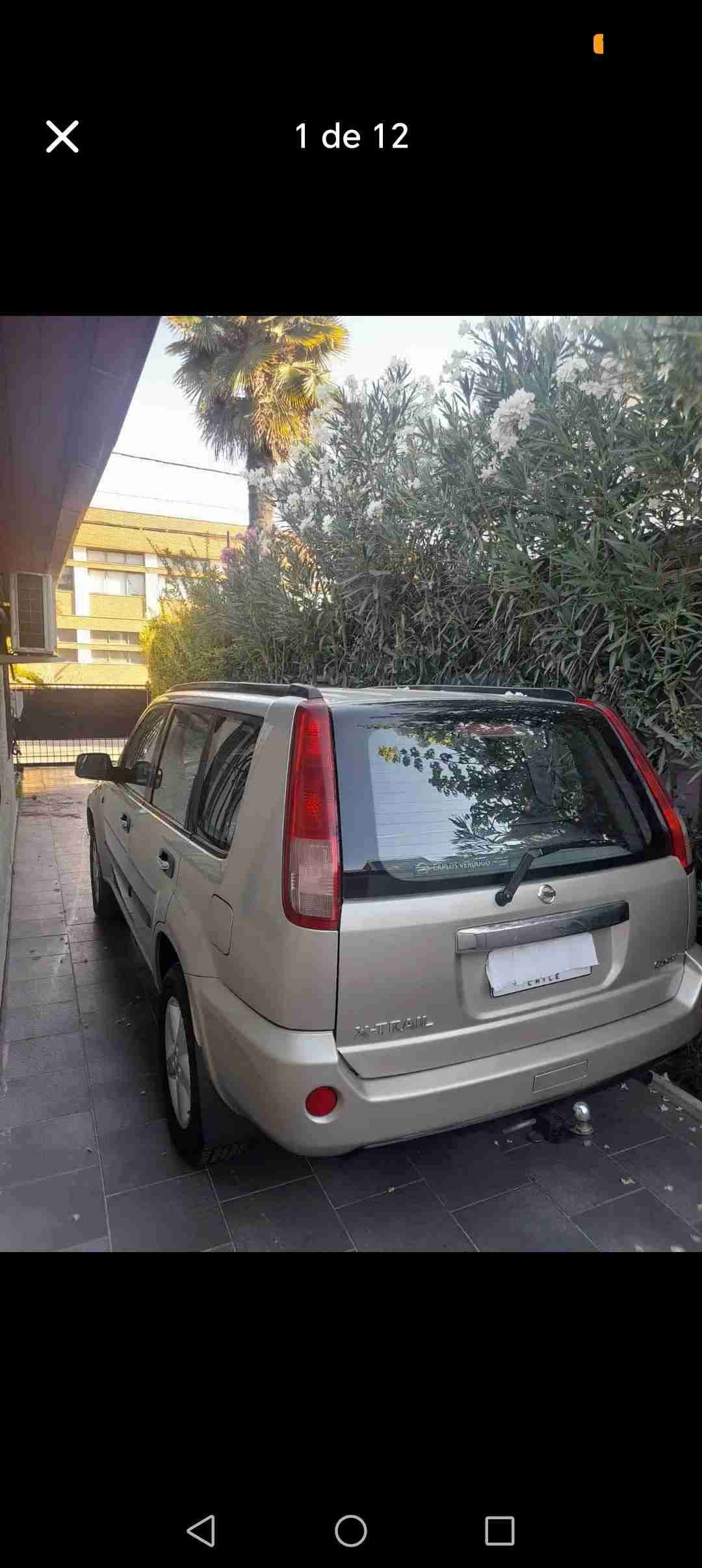 NISSAN XTRAIL  plateado en buenas condiciones - miniatura 4