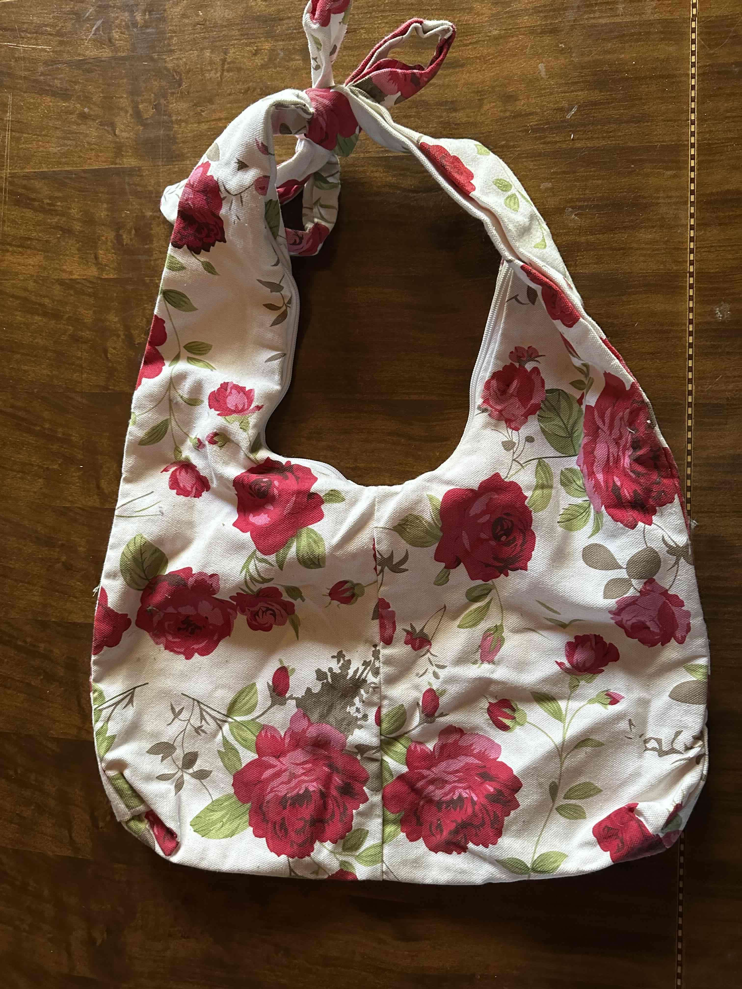 Bolso floral de tela - miniatura 2