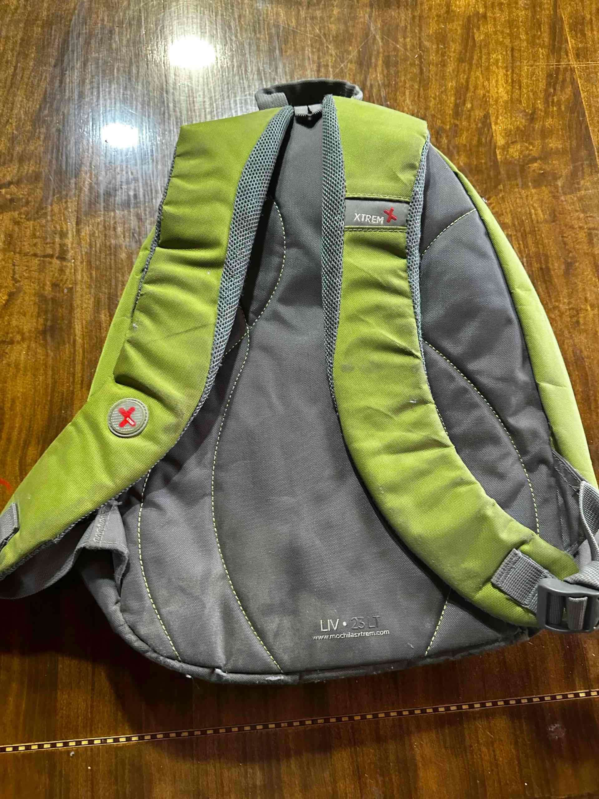 Mochila Xtrem floral verde - miniatura 4