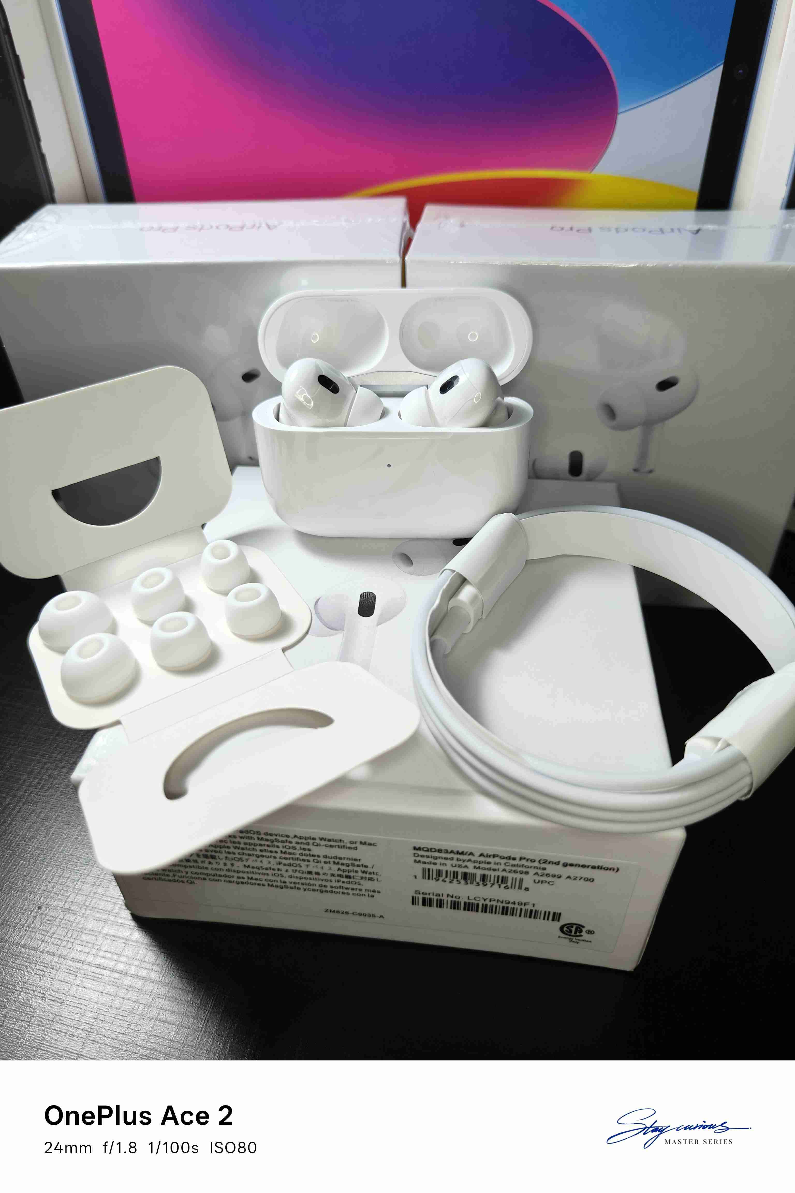 Audífonos inalámbricos blancos - miniatura 2