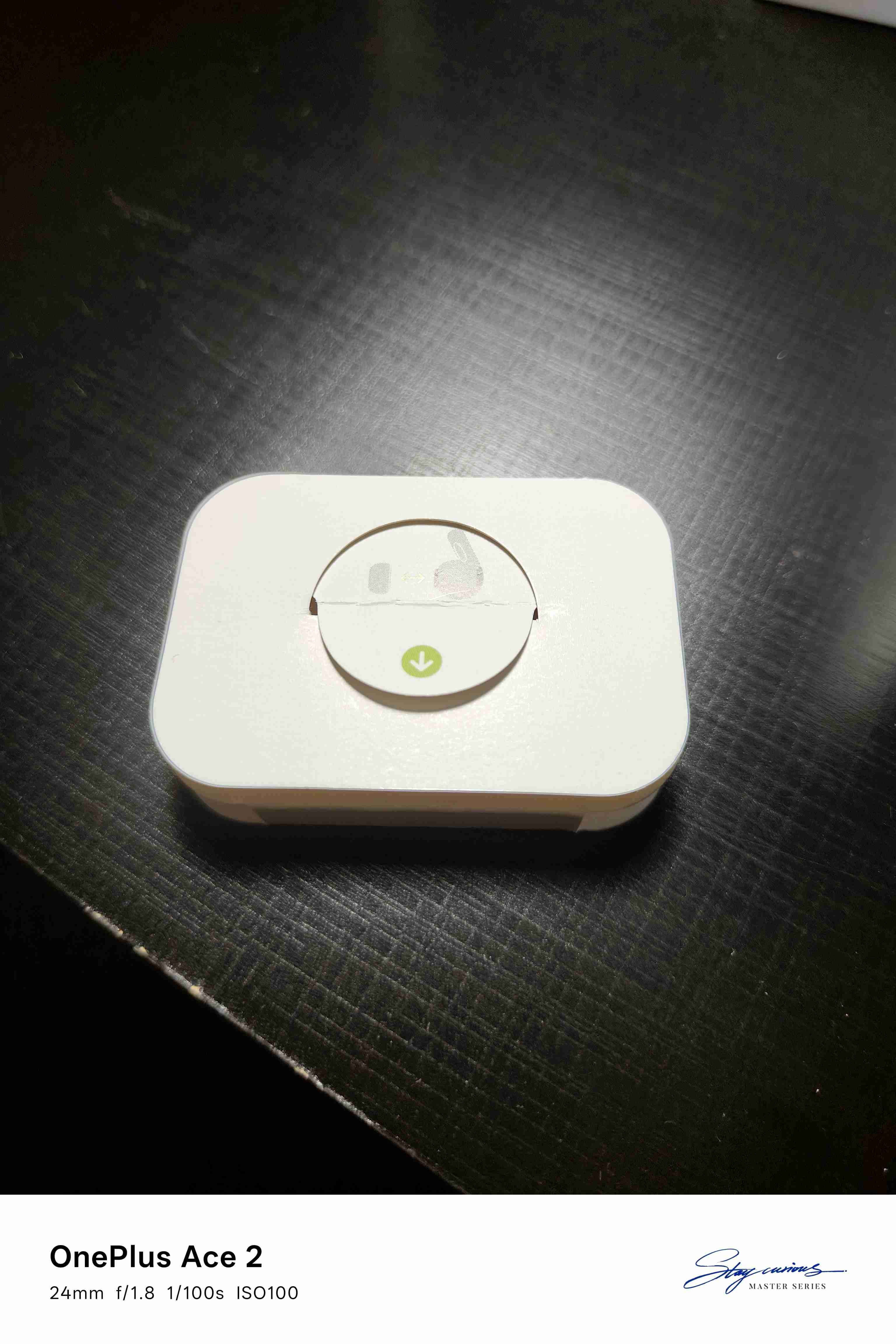 Audífonos inalámbricos blancos - miniatura 3