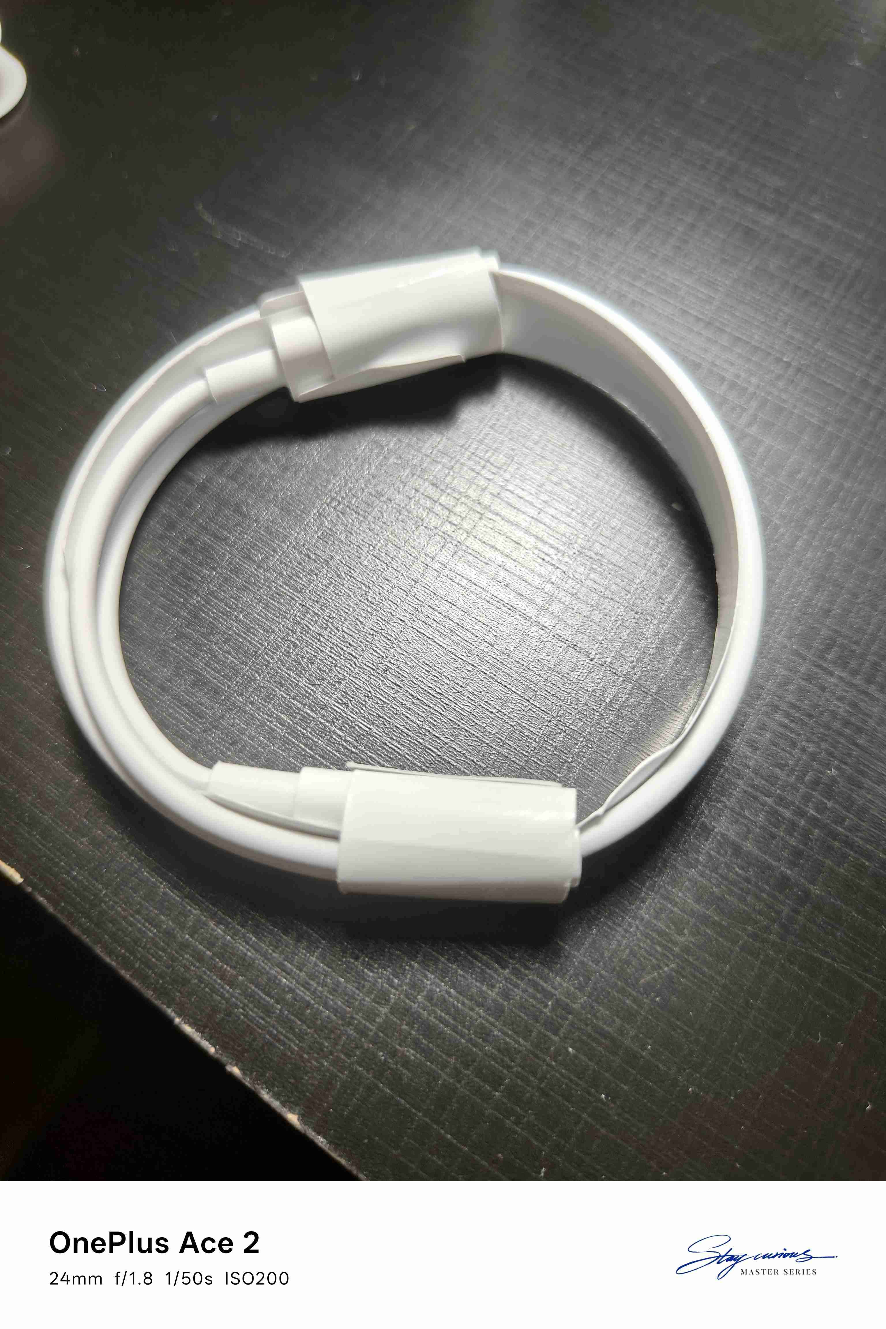 Audífonos inalámbricos blancos - miniatura 4