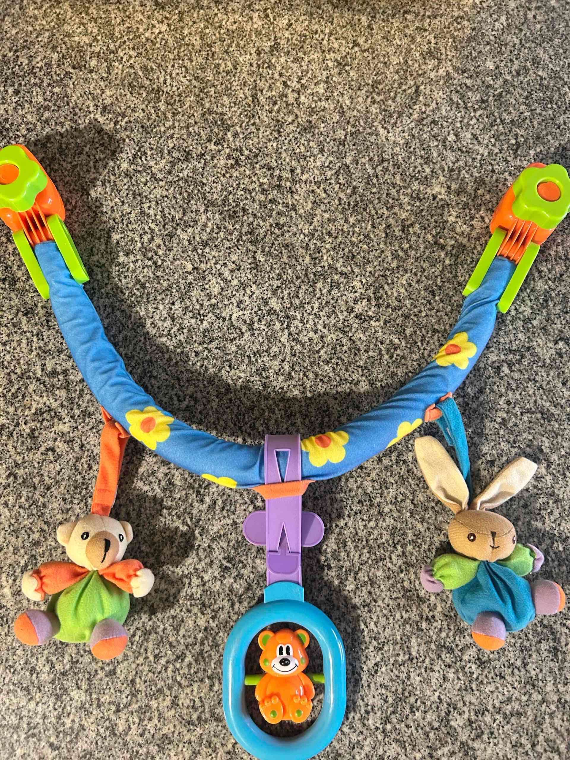 Móvil para coche o cuna!