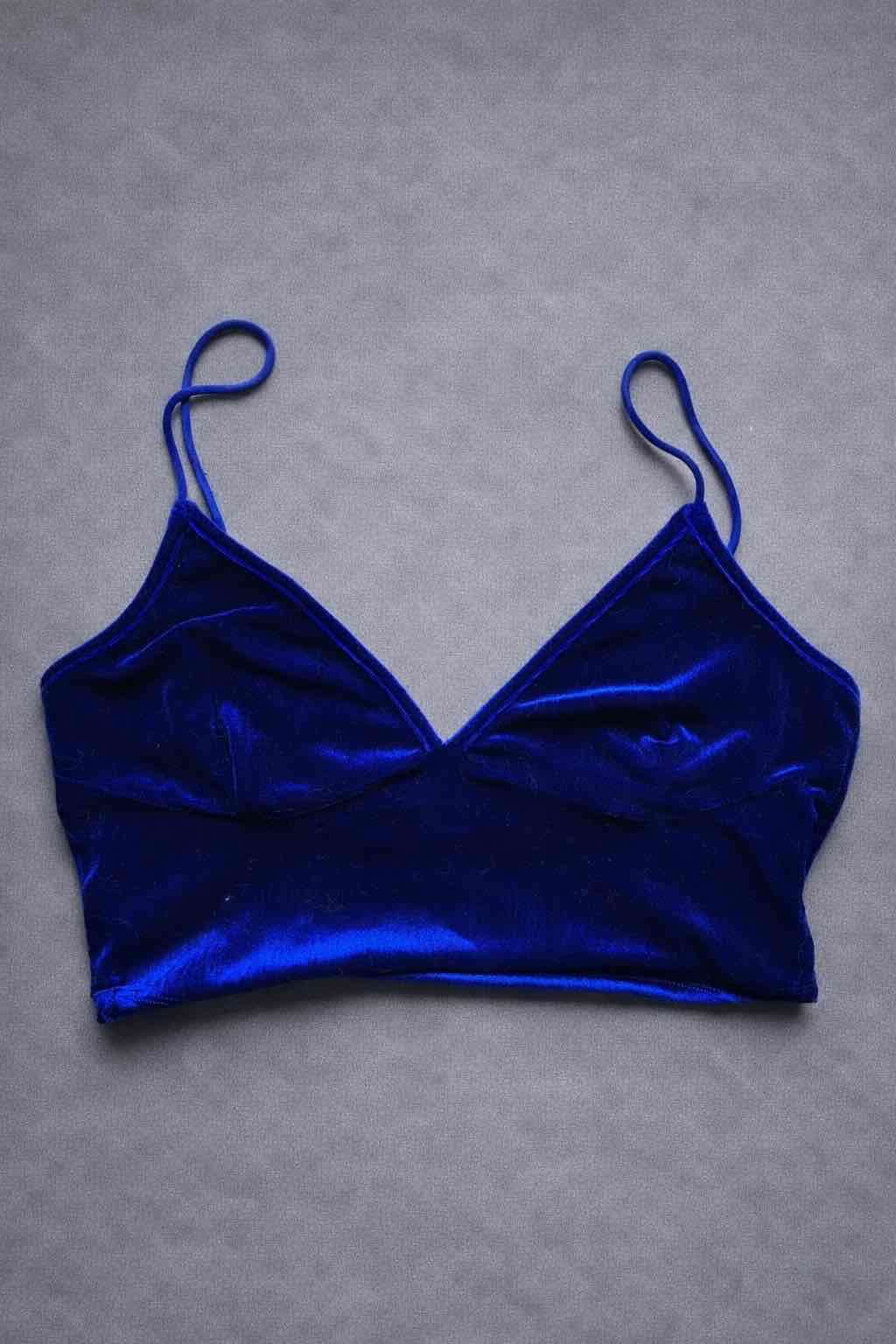 Top azul de tirantes