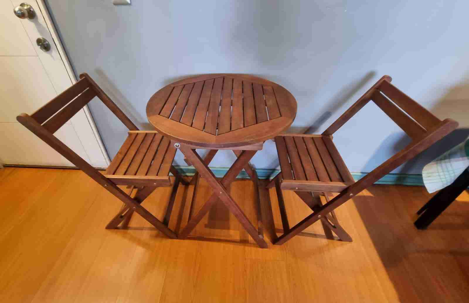 Set de mesa y sillas plegables - miniatura 2