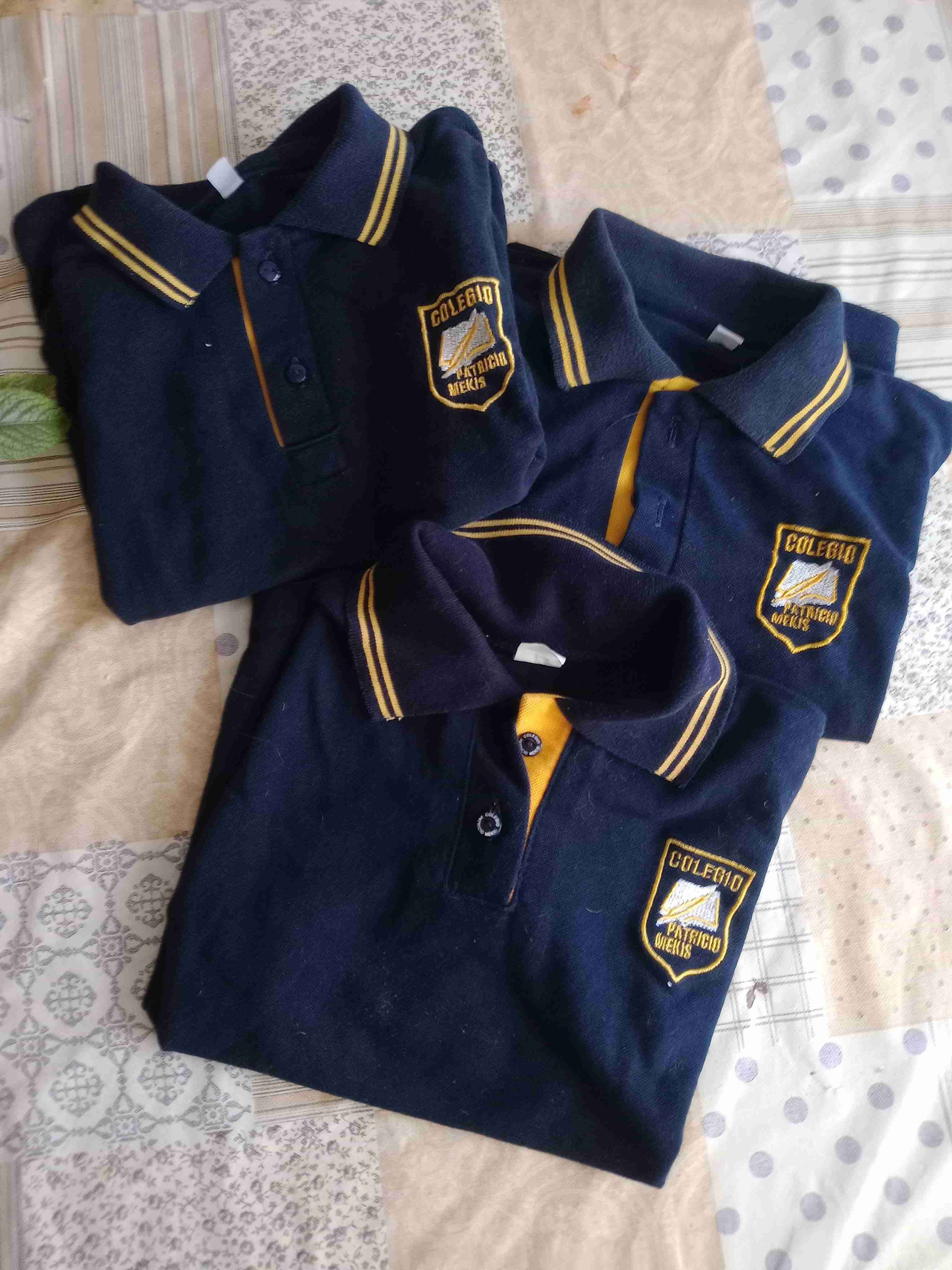 Poleras escolares pique