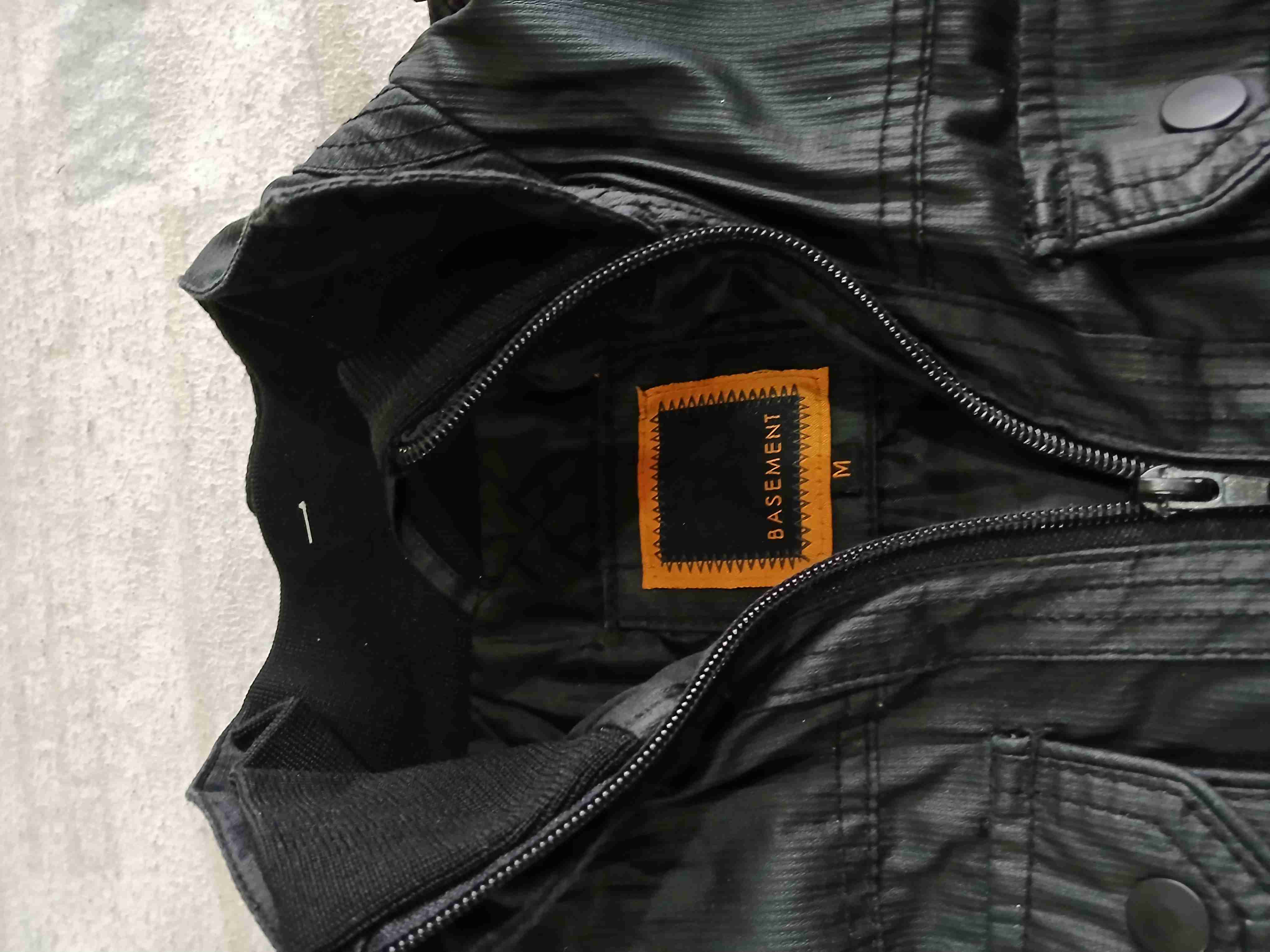 Chaqueta negra estilo y2k - miniatura 2