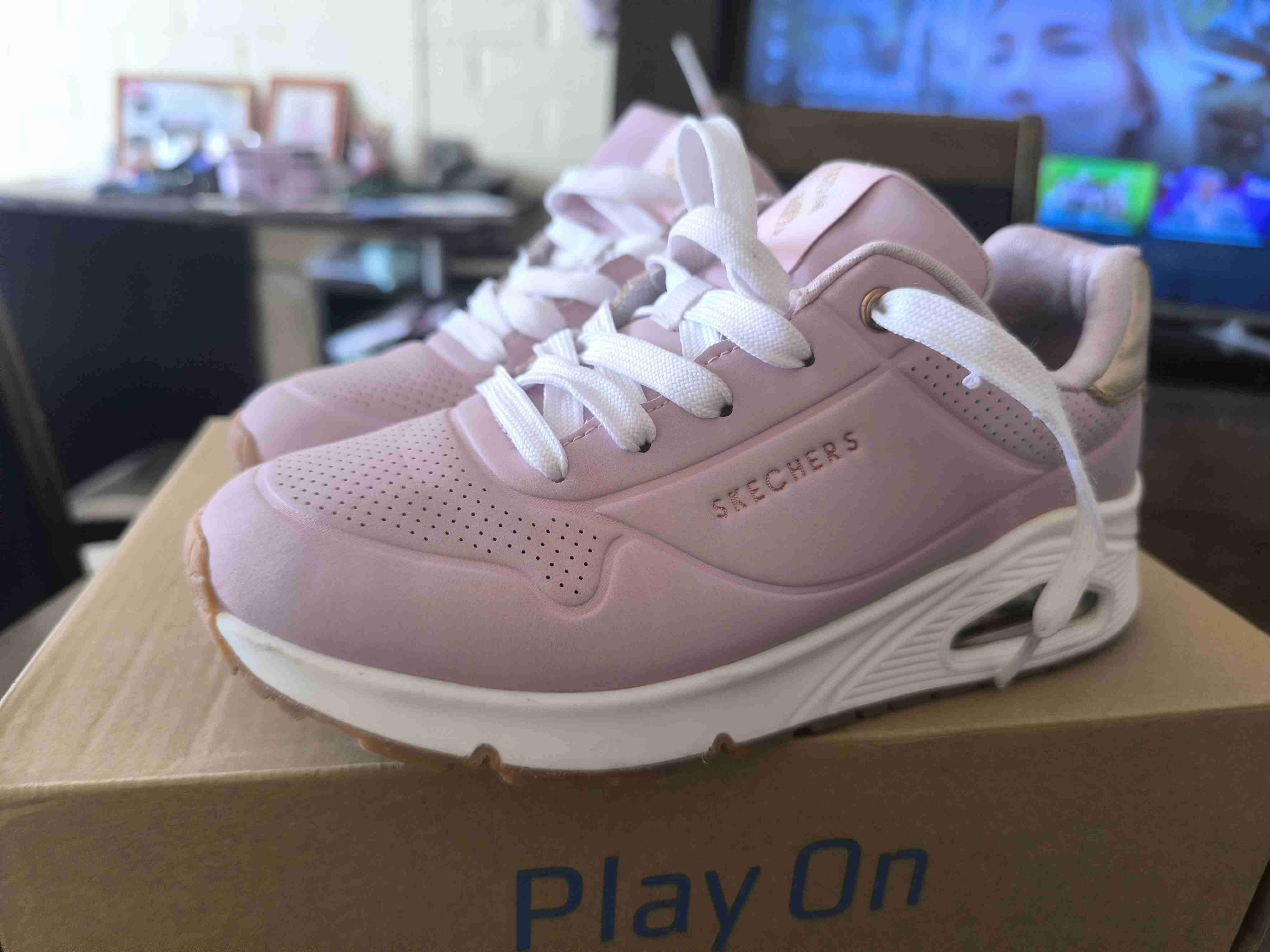 Zapatillas rosas Skechers número 33 - miniatura 2