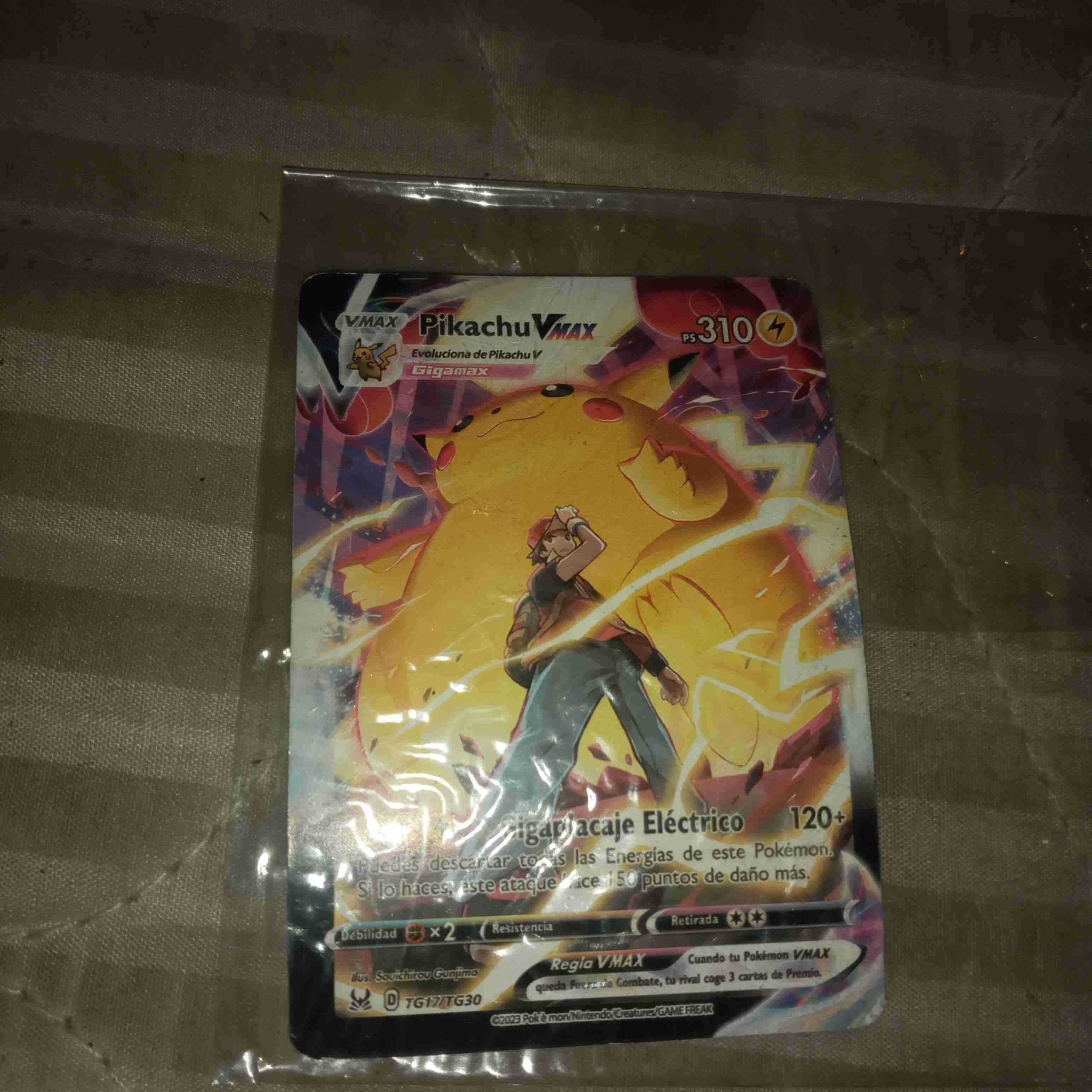 Cartas Pokemon Rayquaza y Pikachu - miniatura 2