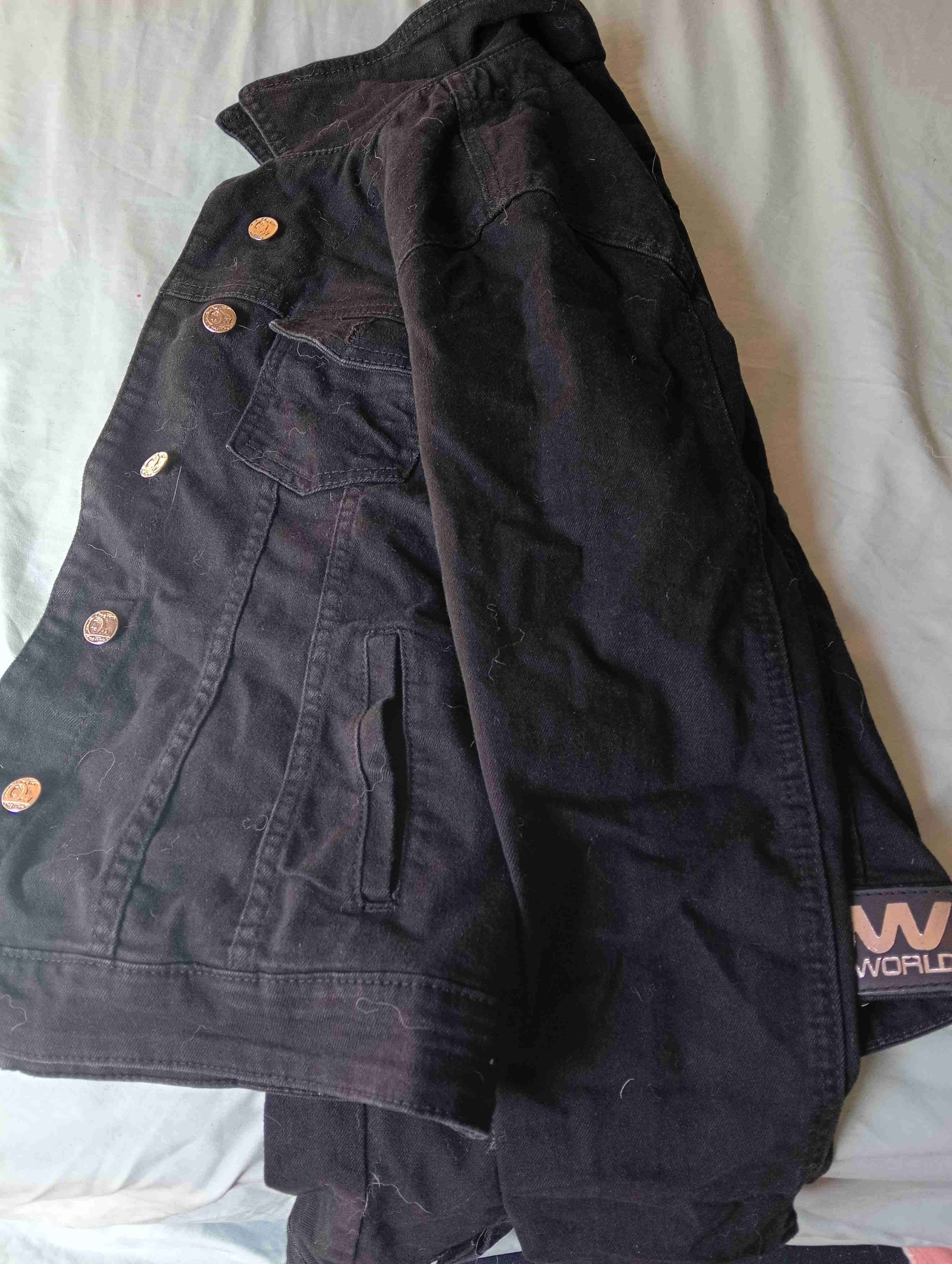 Chaqueta negra ONE WORLD