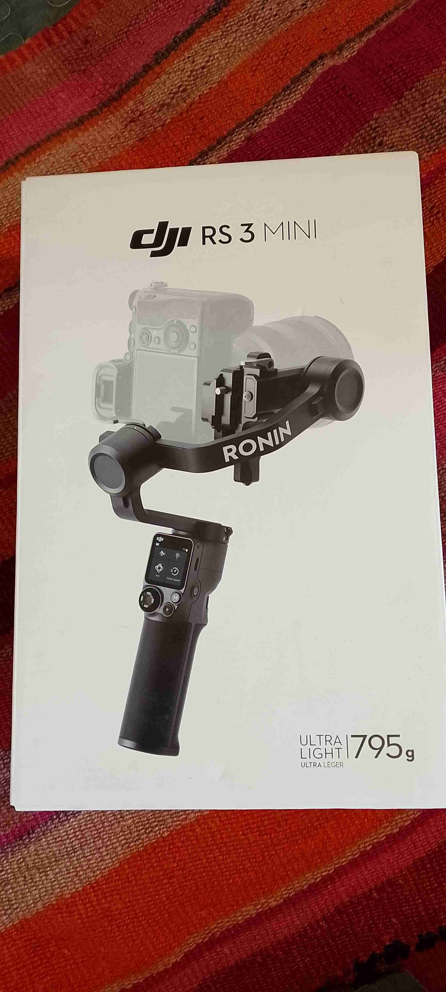 Estabilizador DJI RS 3 Mini - miniatura 1