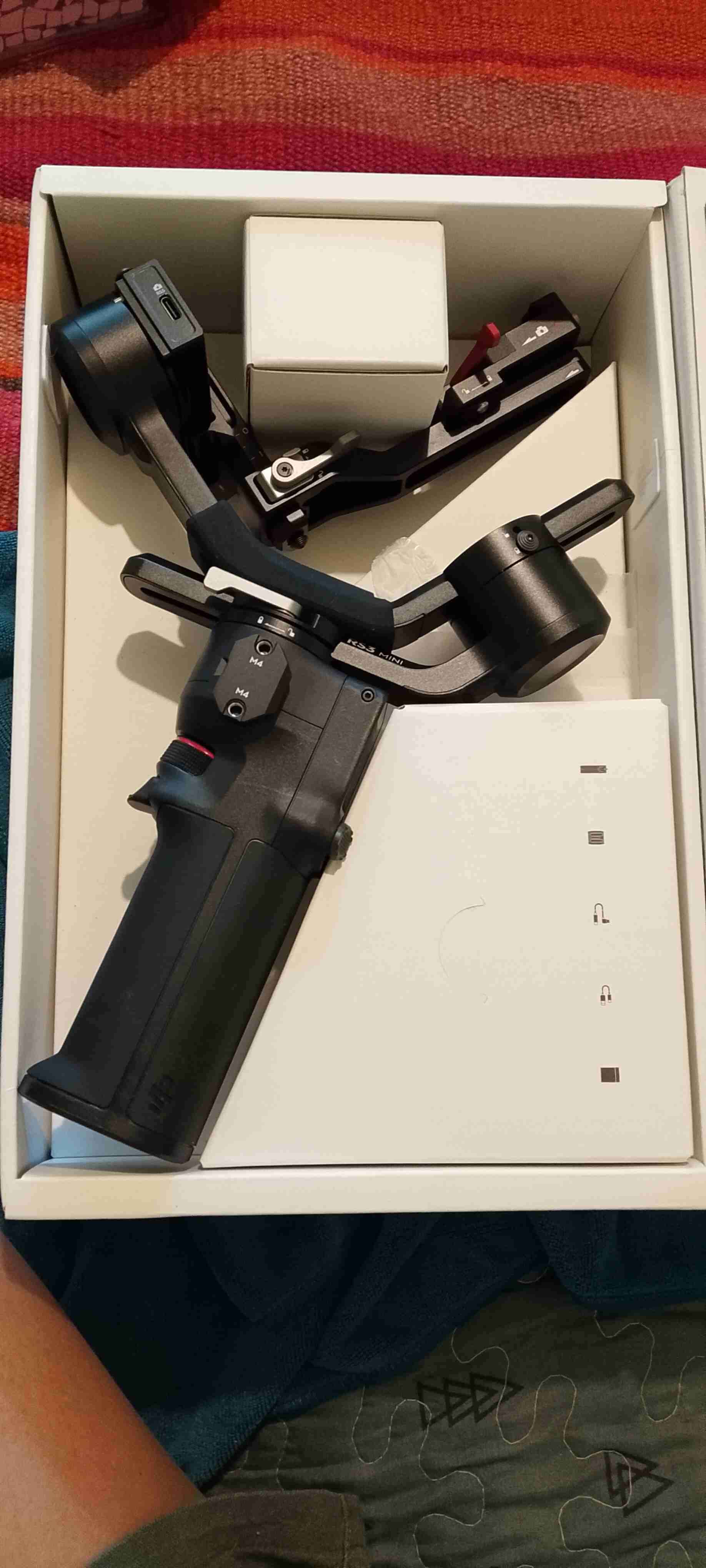 Estabilizador DJI RS 3 Mini - miniatura 3