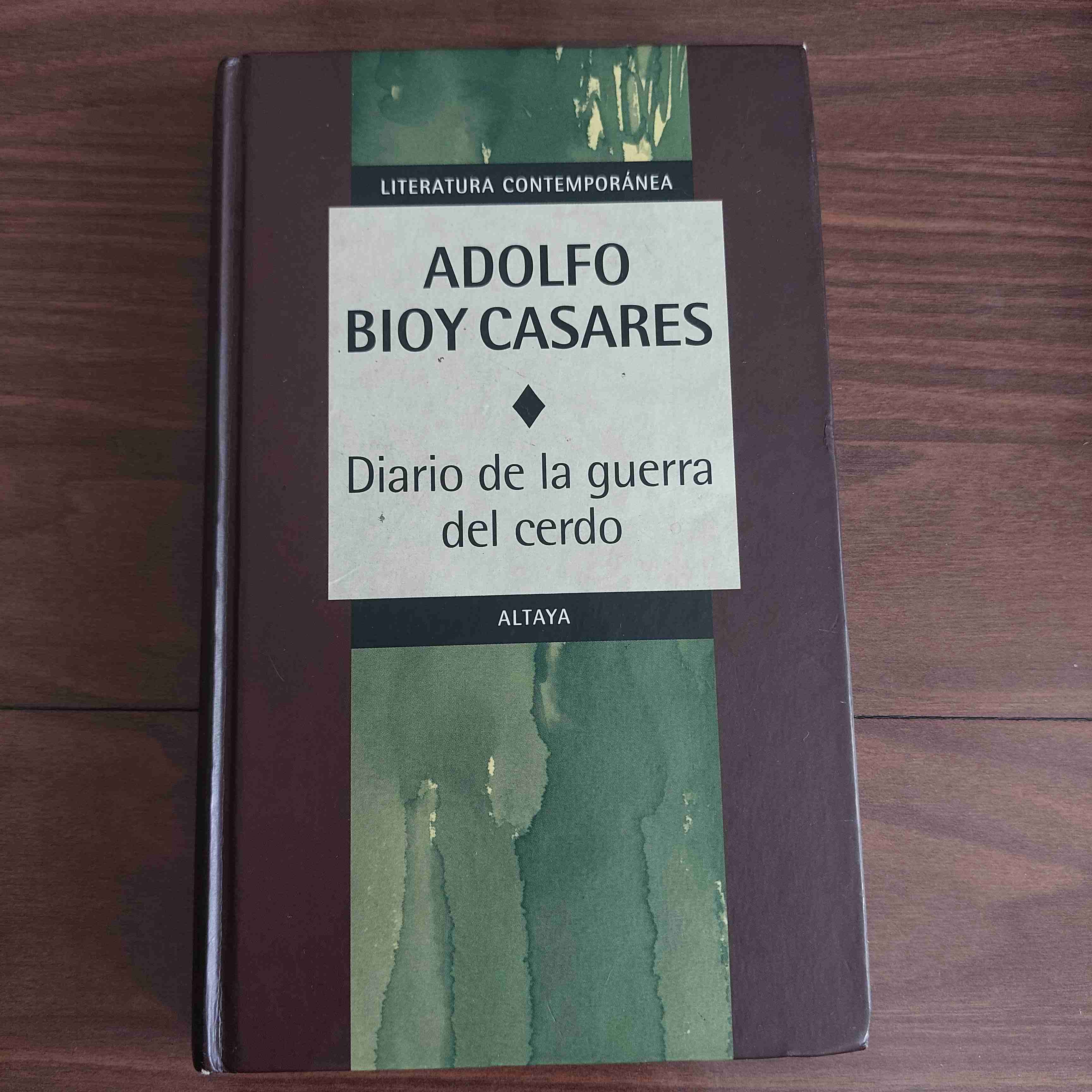 Libro Diario de la guerra del cerdo
