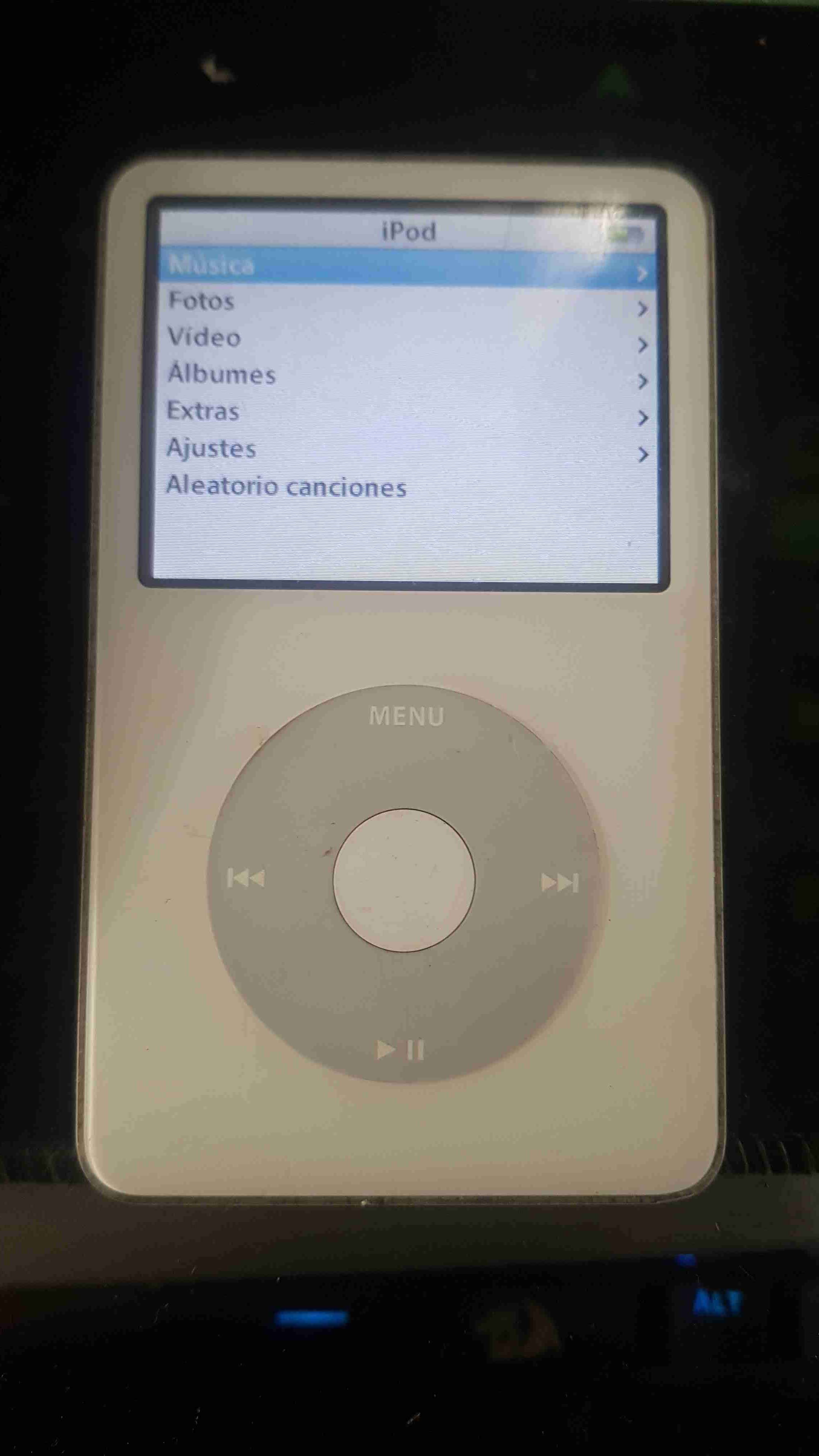 iPod clásico 5 generacion 30gb ,color blanco - miniatura 3
