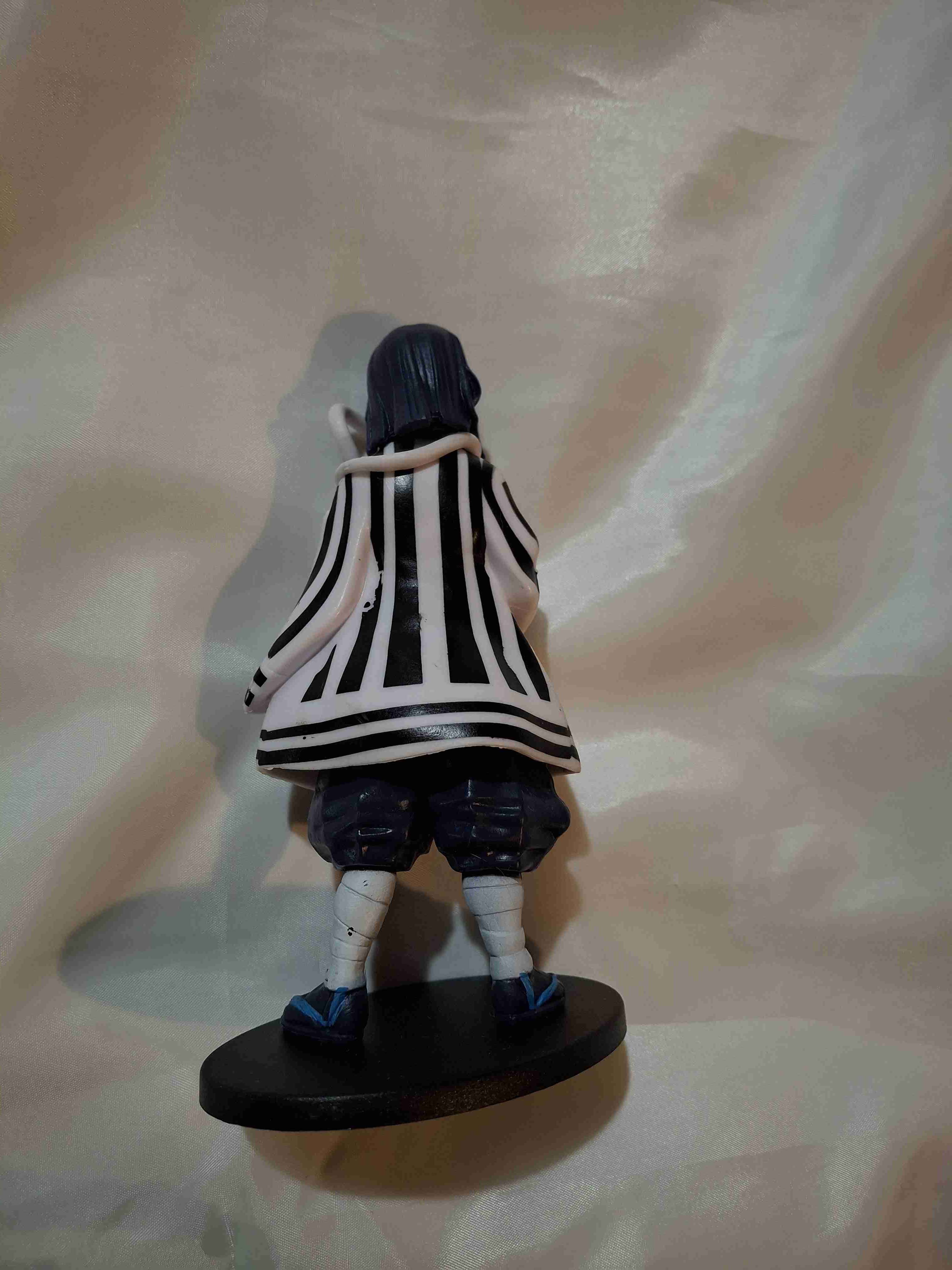 Figura coleccionable de anime - miniatura 2