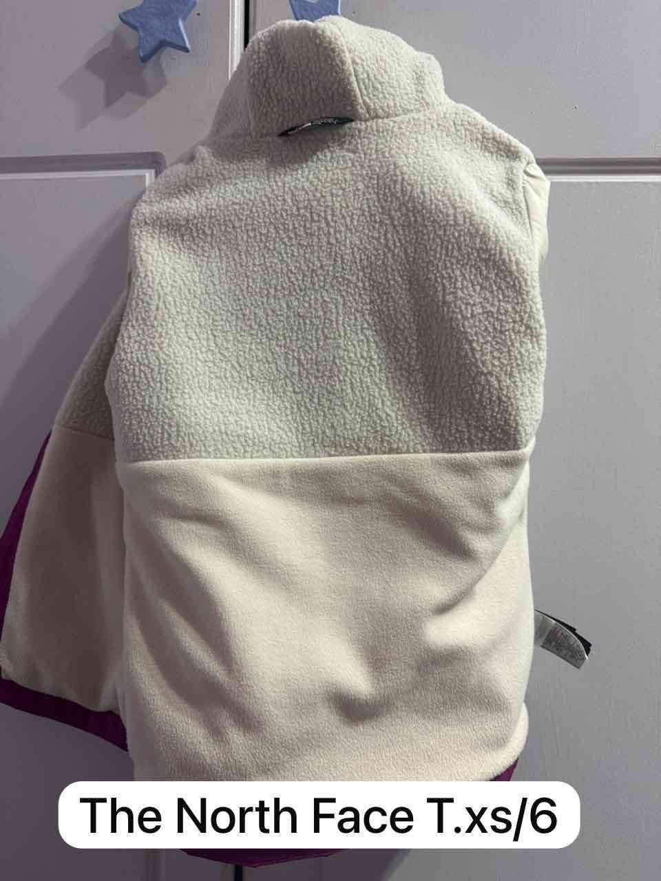 Chaqueta impermeable morada The North Face - miniatura 3