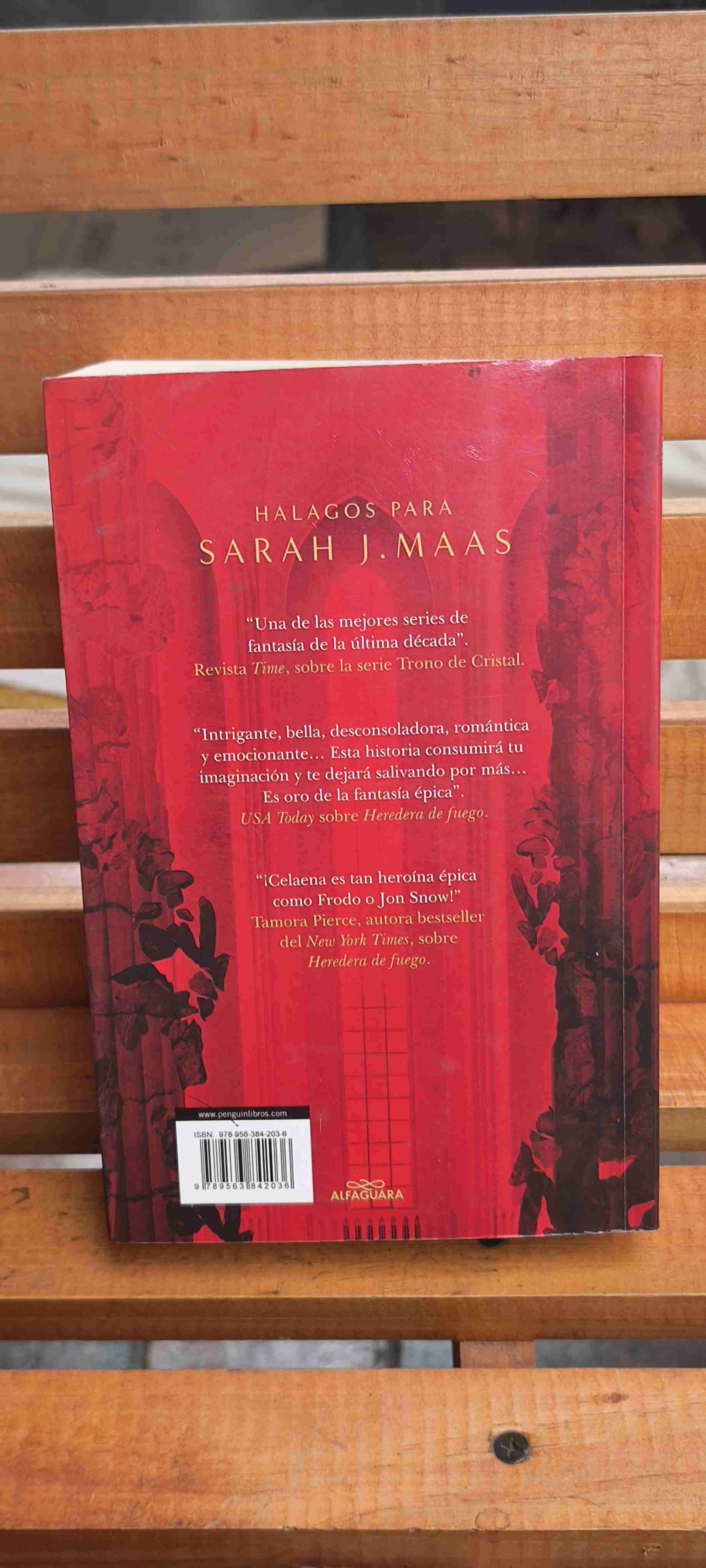 Libro Ciudad Medialuna de Sarah J. Maas - miniatura 2