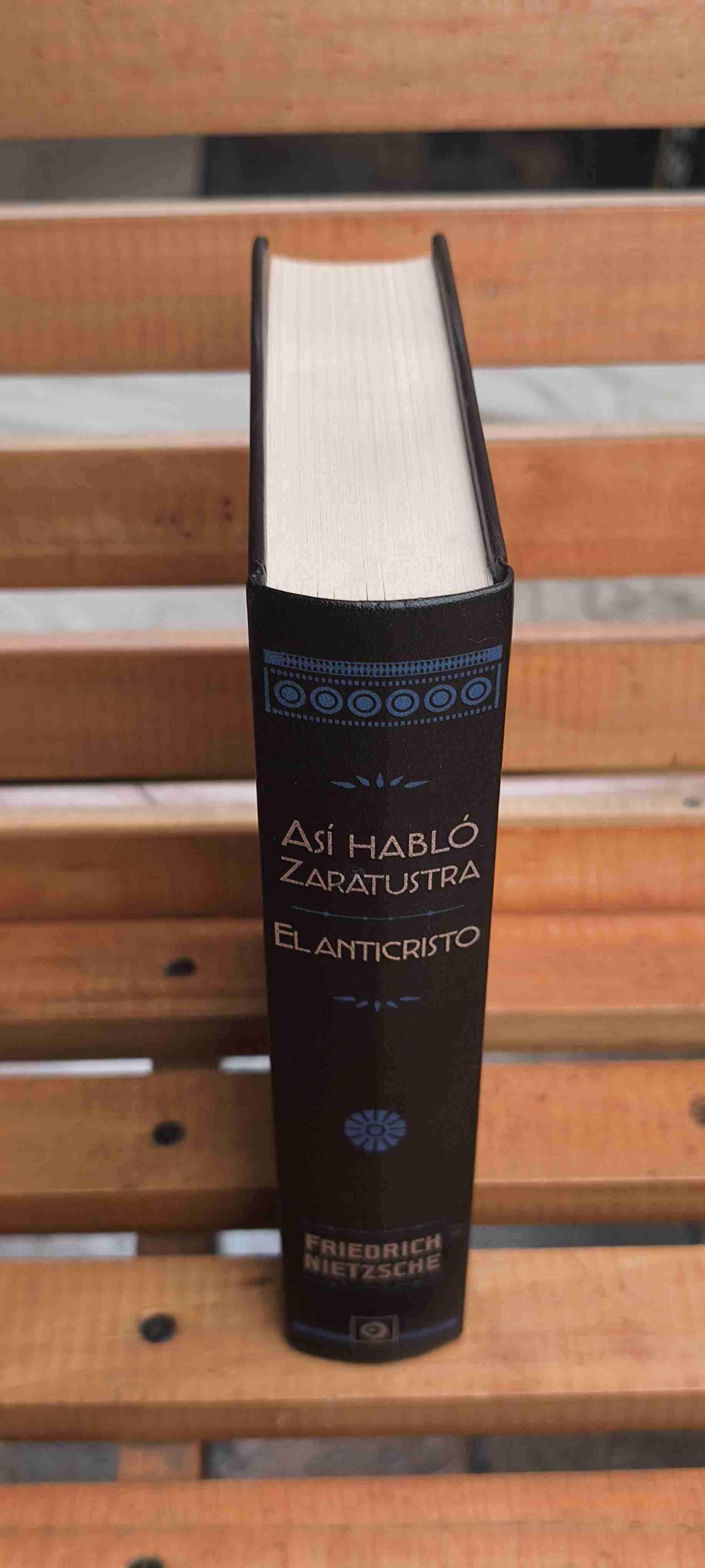 Libro "Así habló Zaratustra" y "El anticristo" - miniatura 3