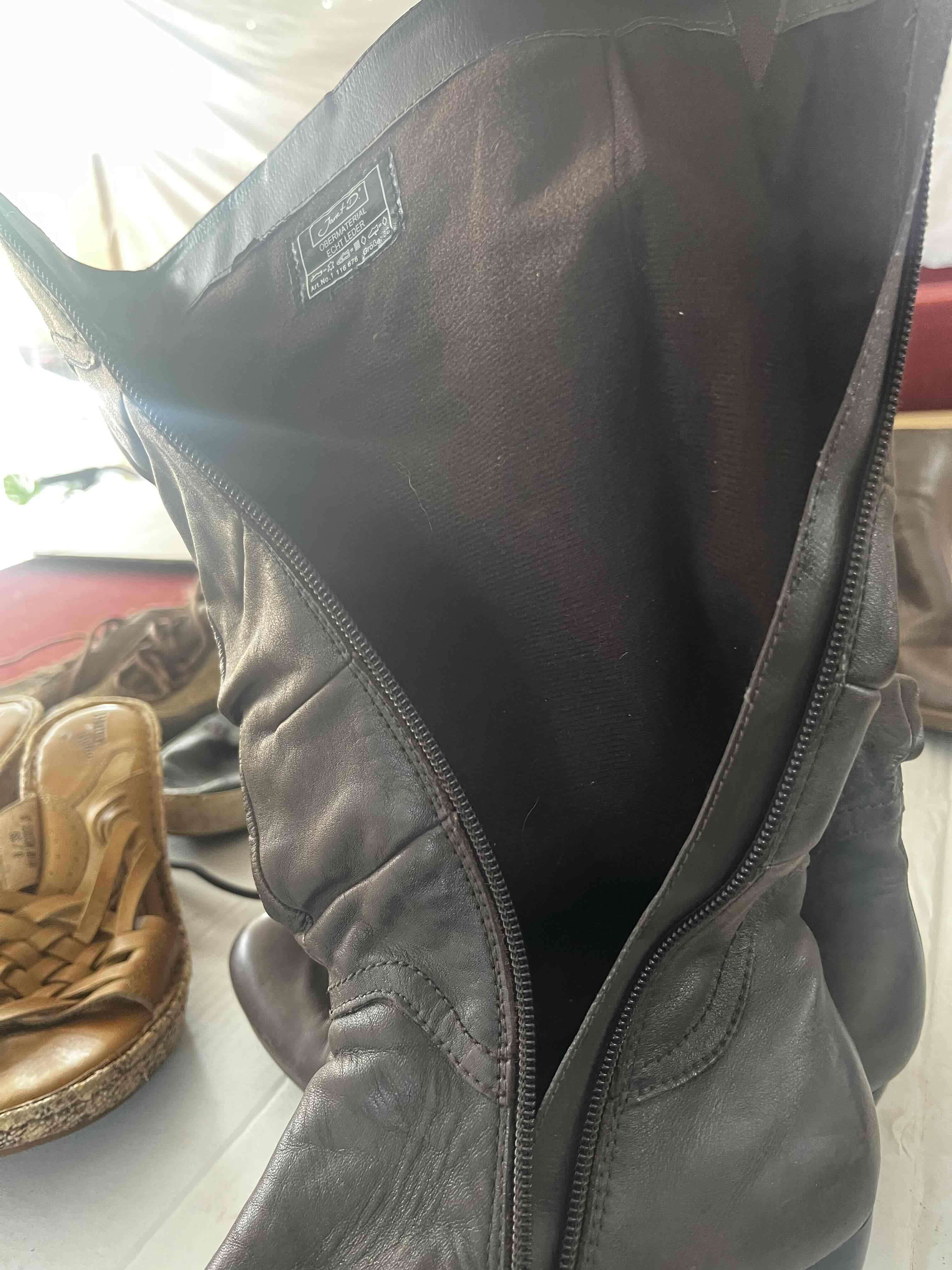 Botas café - miniatura 3