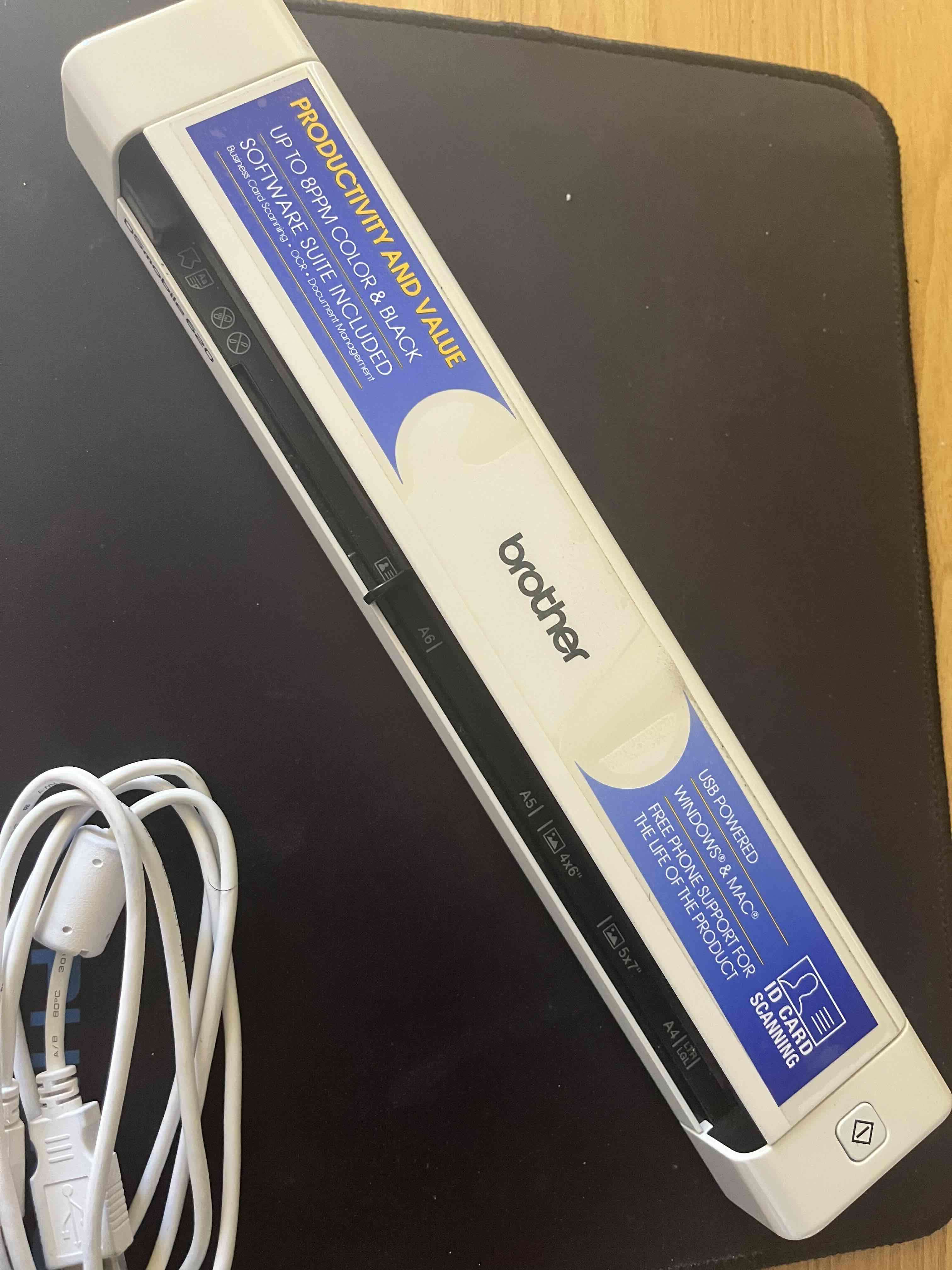 Escáner portátil Brother DS-620