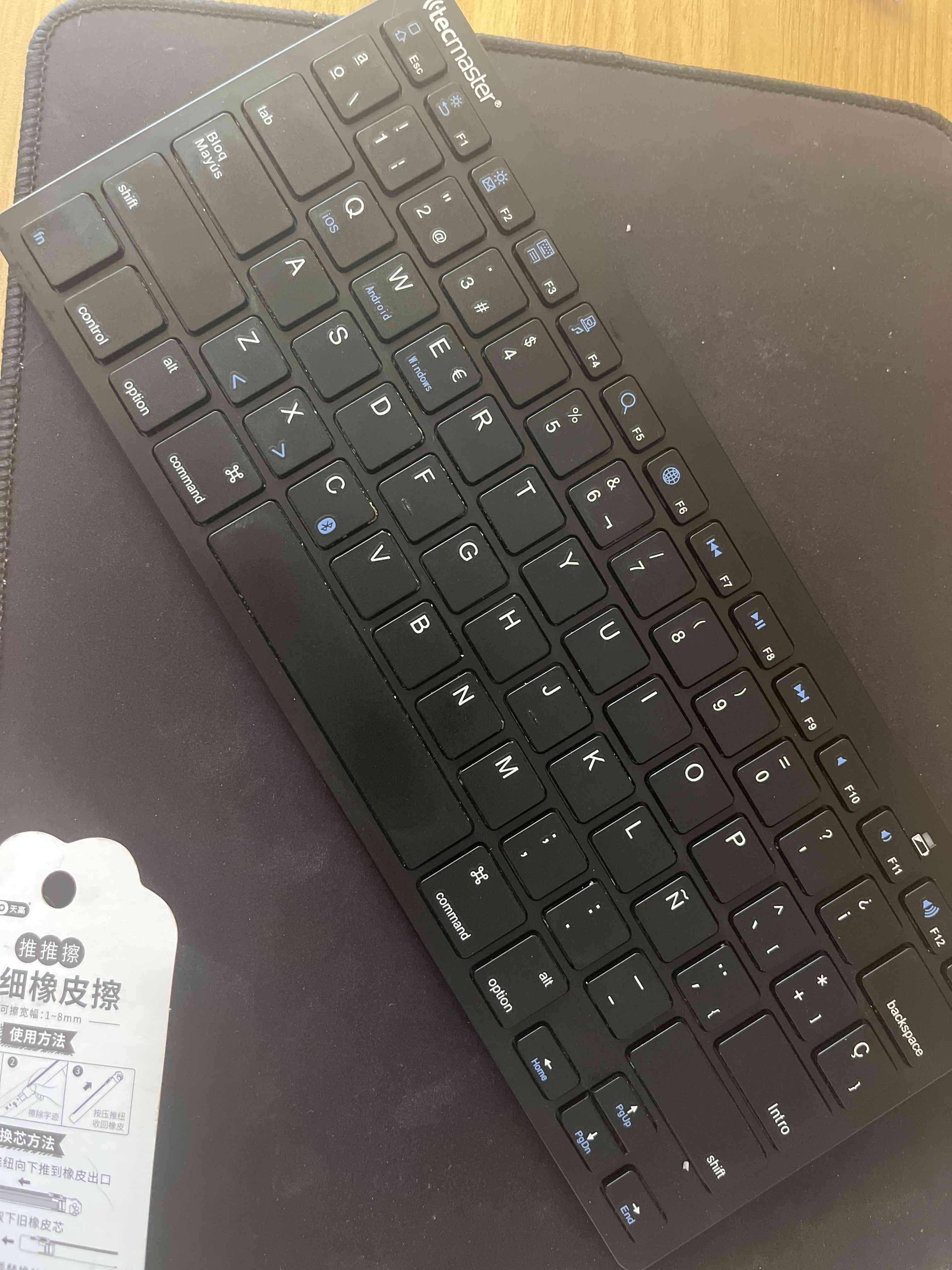Teclado Bluetooth negro Techmaster