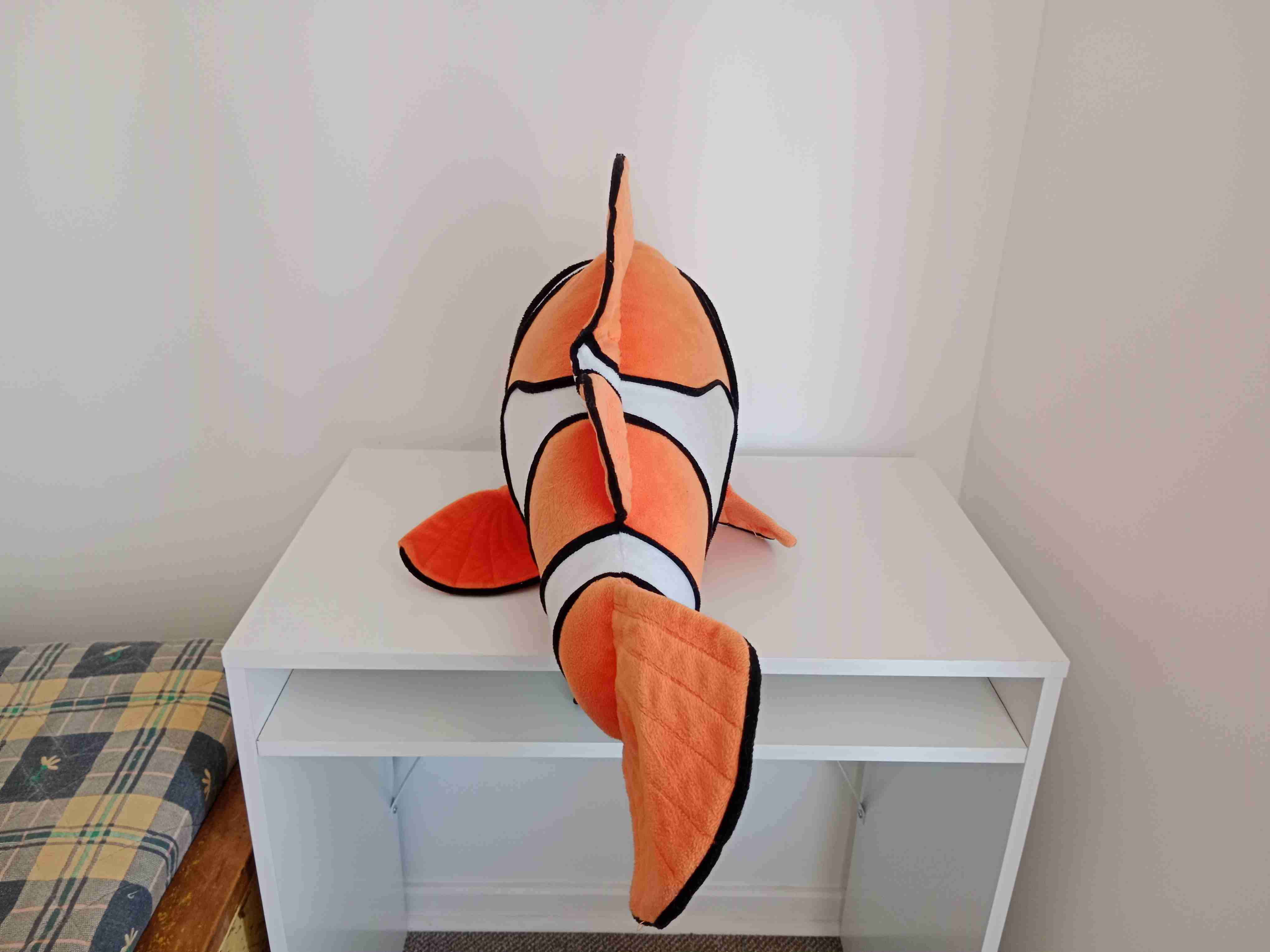 Peluche Nemo Disney XL ,En muy buen estado - miniatura 2