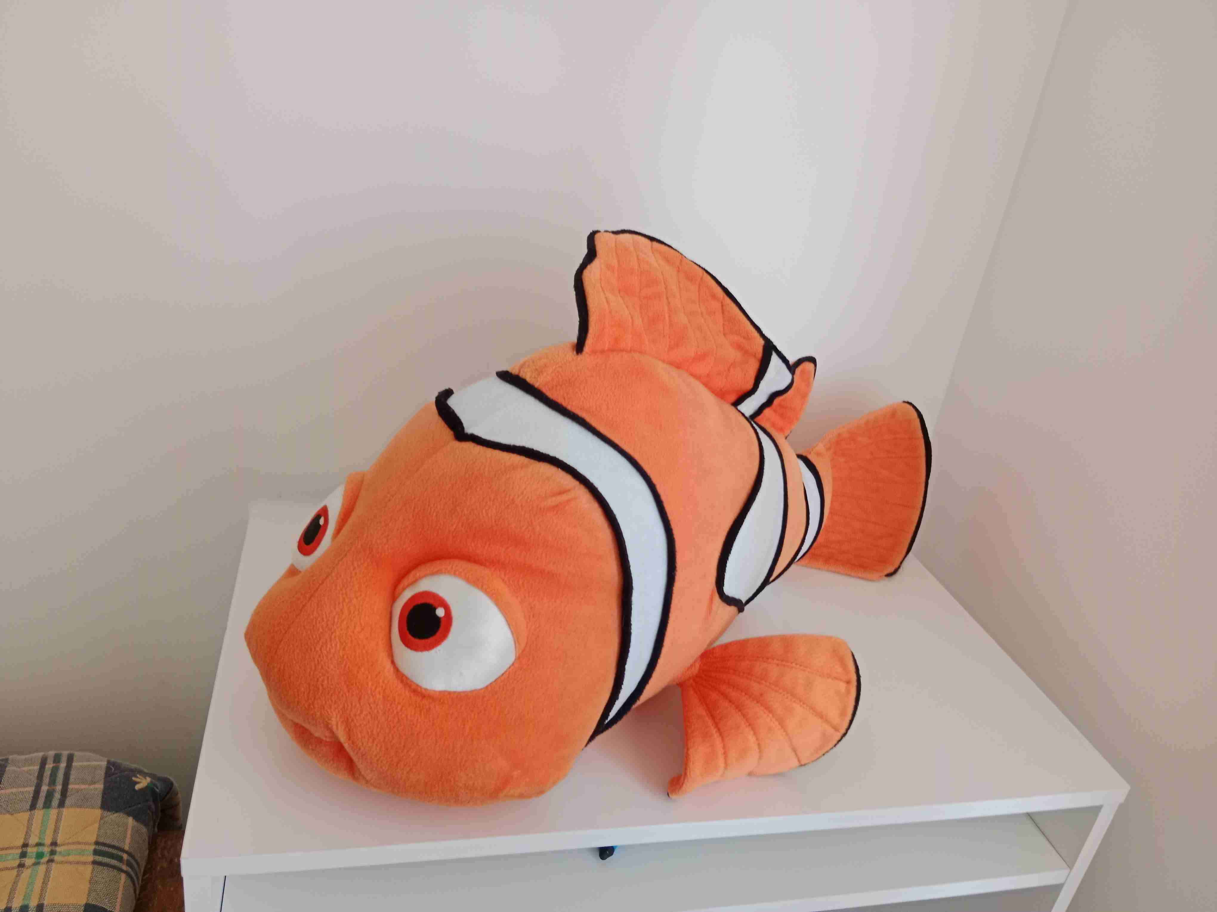 Peluche Nemo Disney XL ,En muy buen estado - miniatura 3