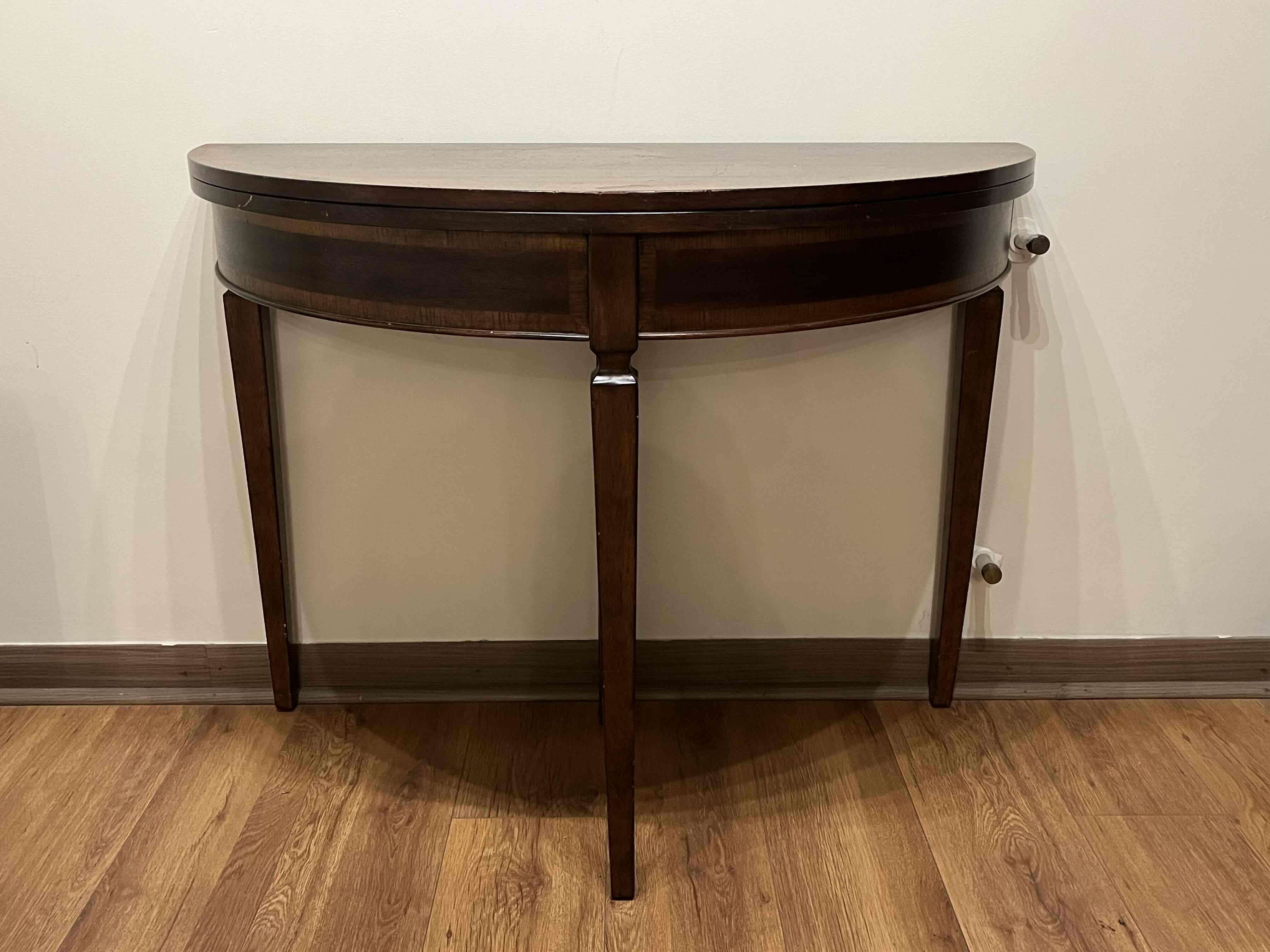 Mesa consola semicircular de madera