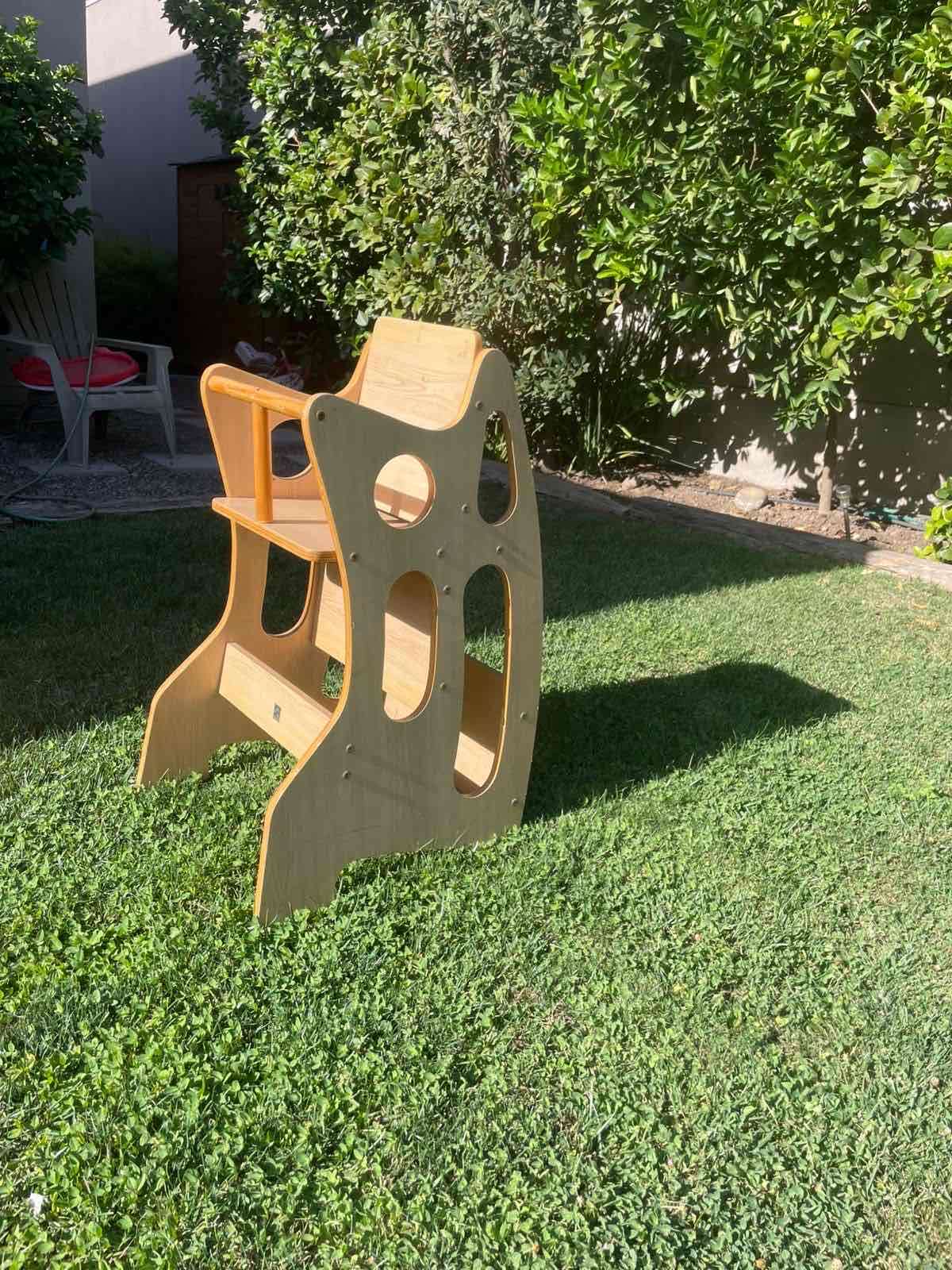 Silla infantil de madera ajustable - miniatura 2