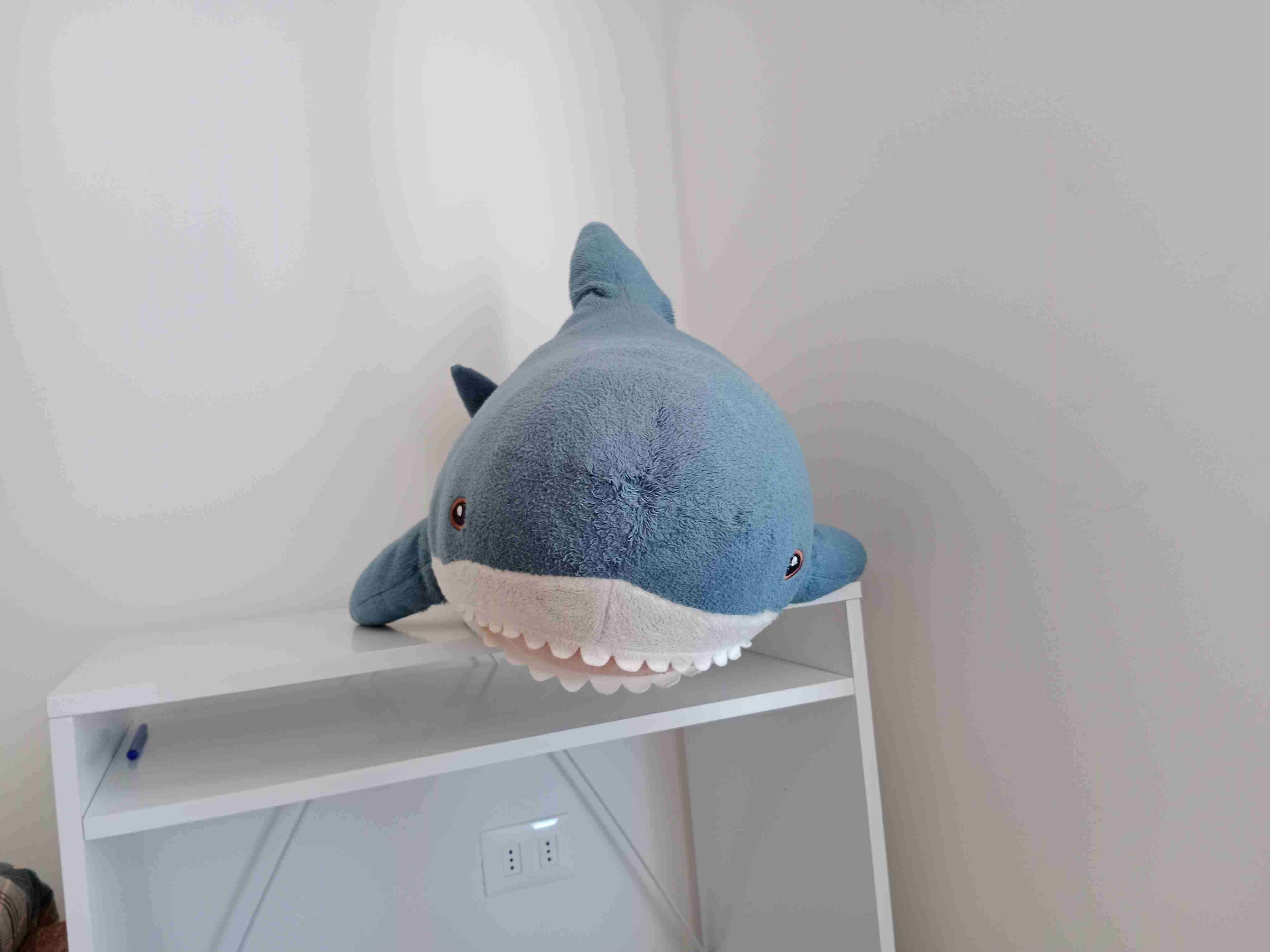 Peluche Tiburón Gigante BLÅHAJ 100cm - Nuevo - miniatura 2