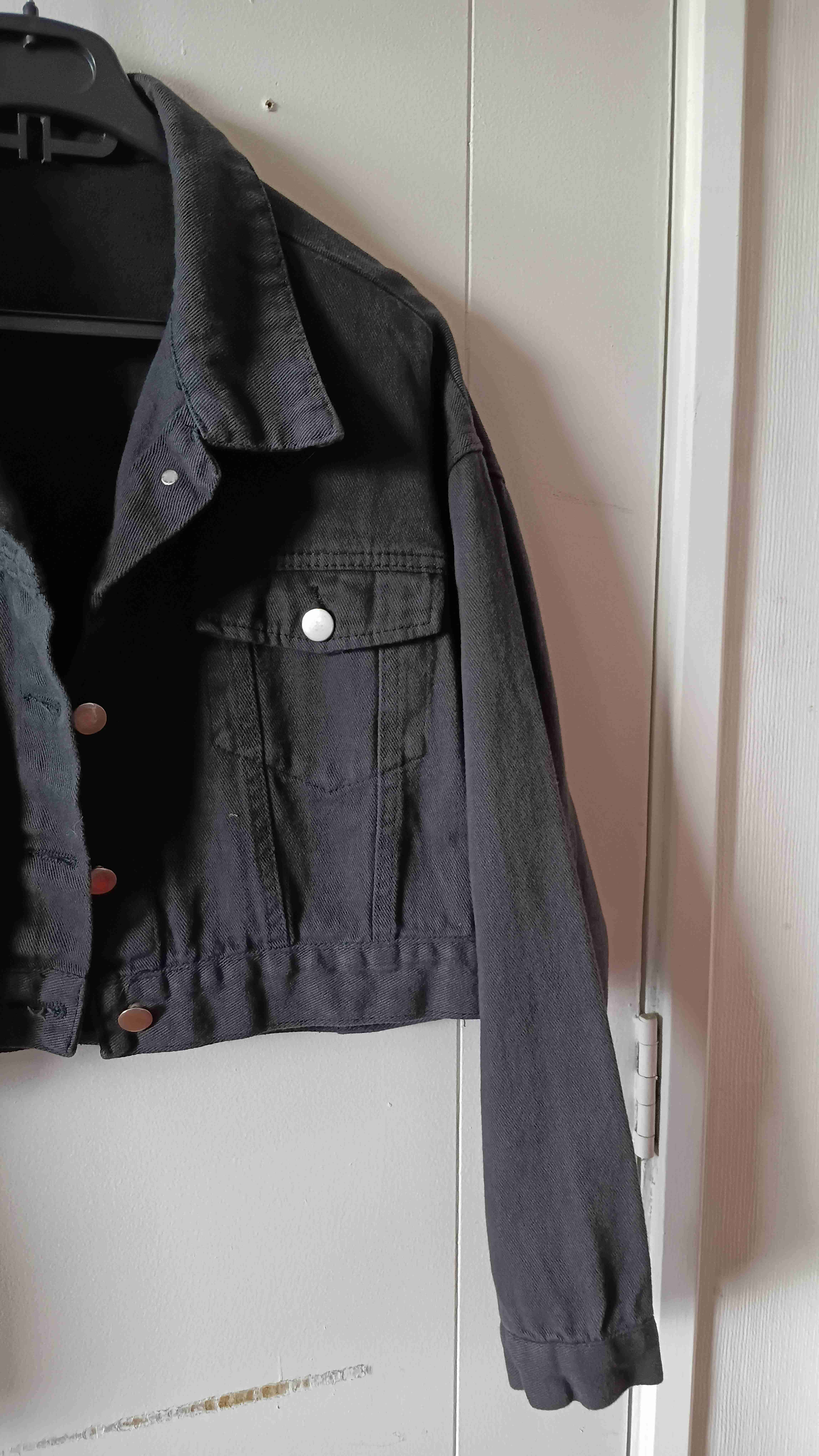 Chaqueta corta de mezclilla negra - miniatura 2