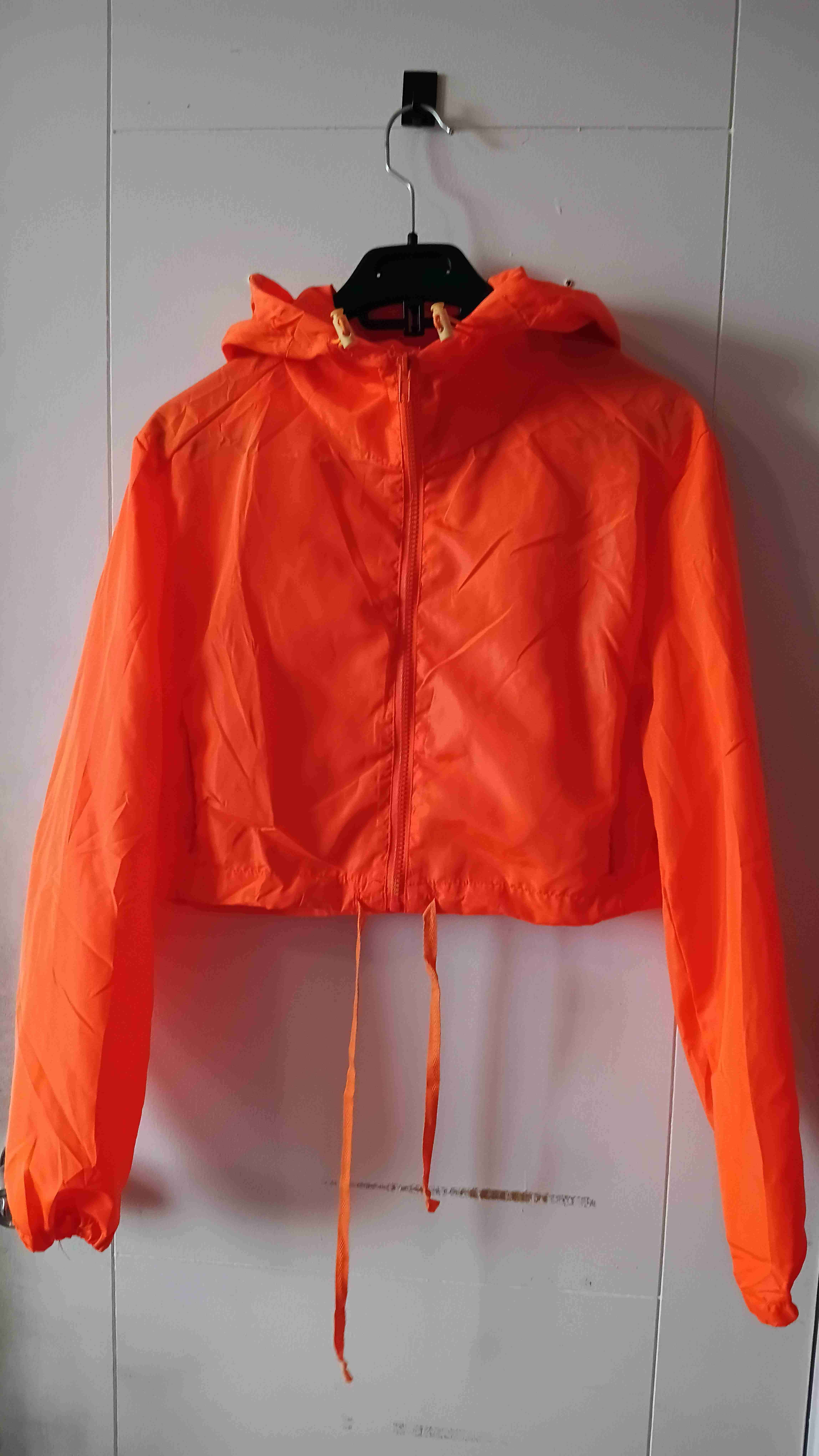 Corta viento naranja flúor