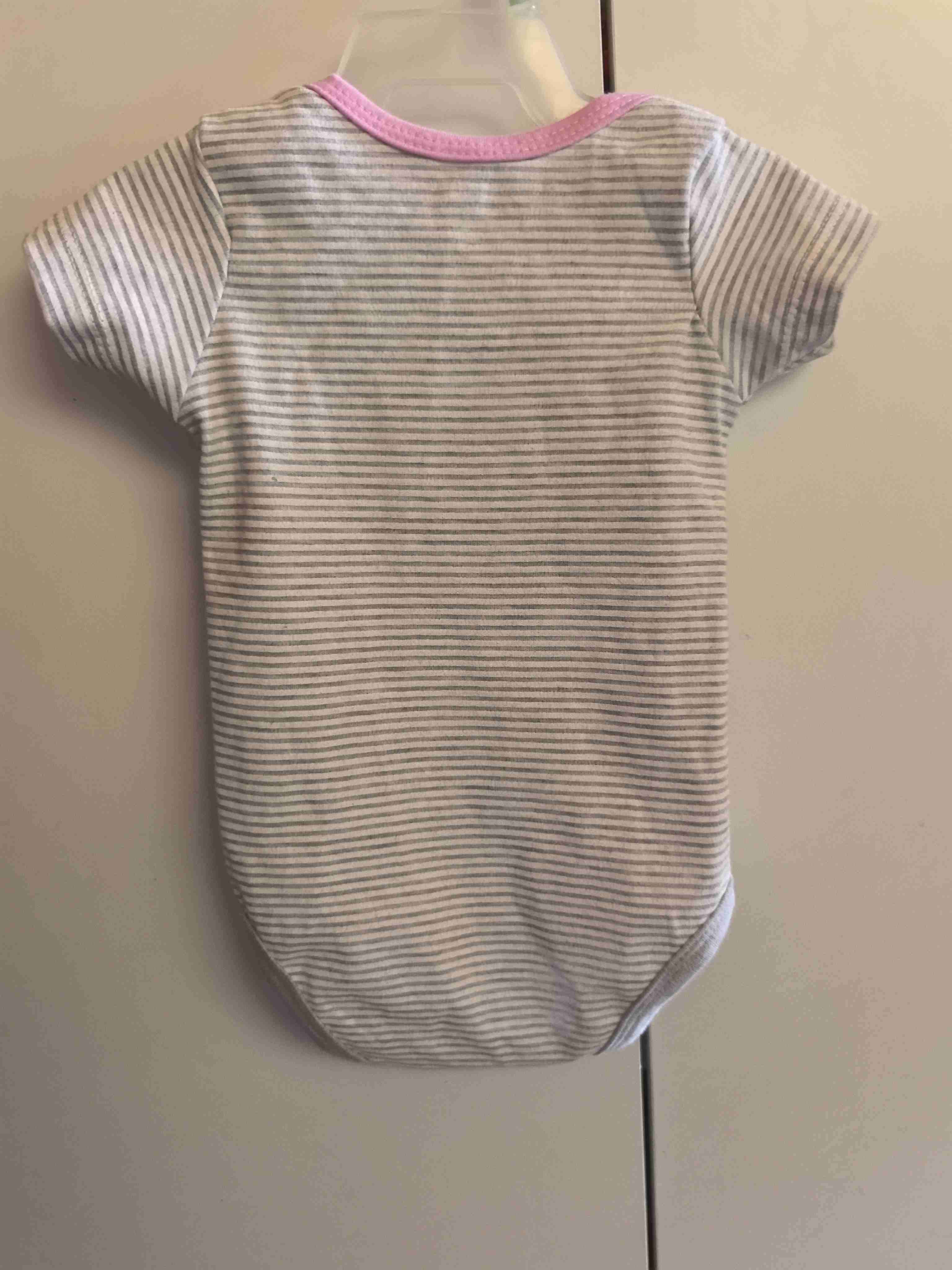 Body de bebé con diseño conejito - miniatura 2