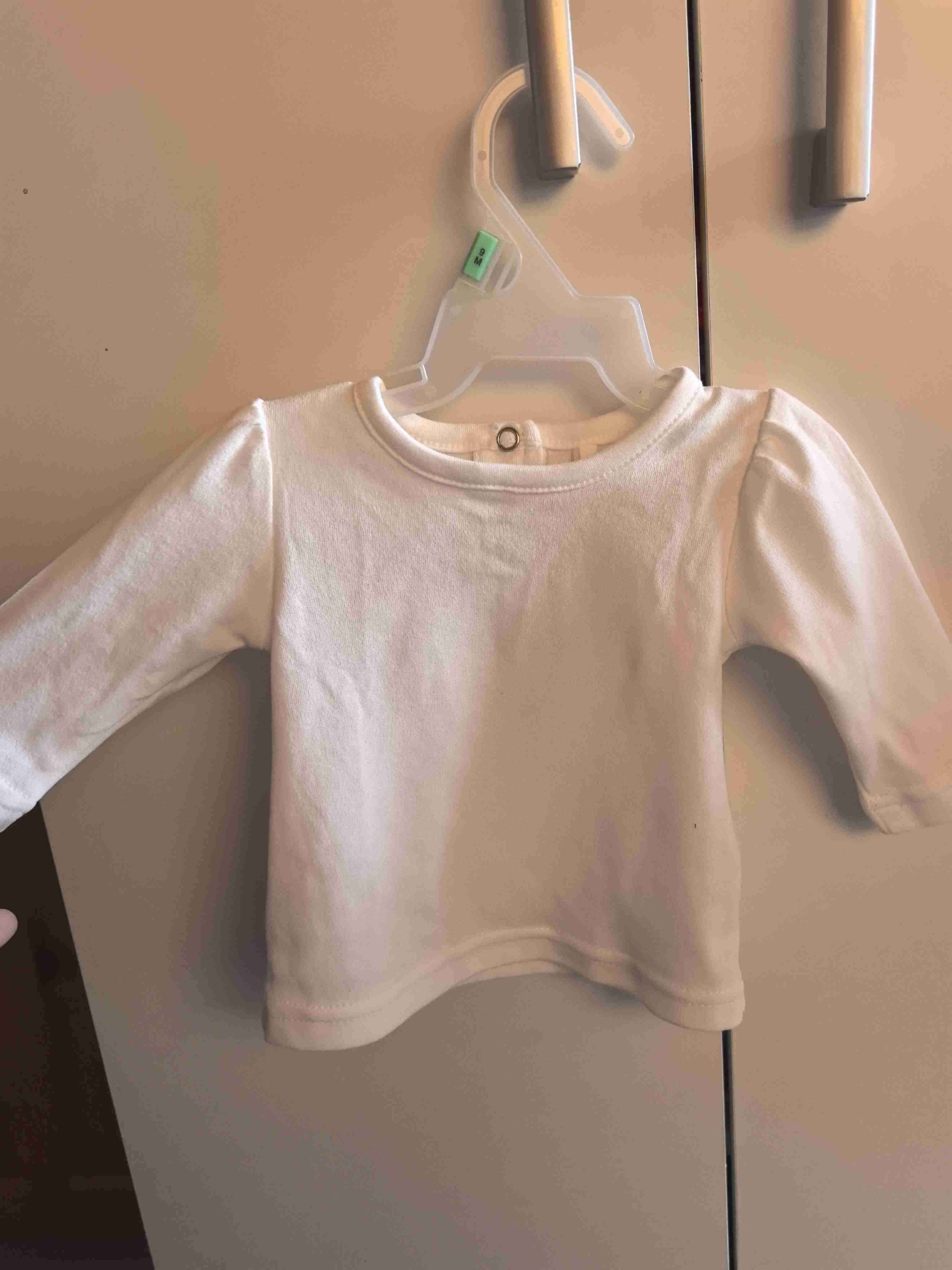 Polera blanca para bebé