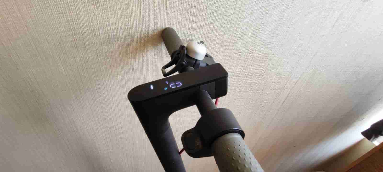 Scooter eléctrico plegable - miniatura 2