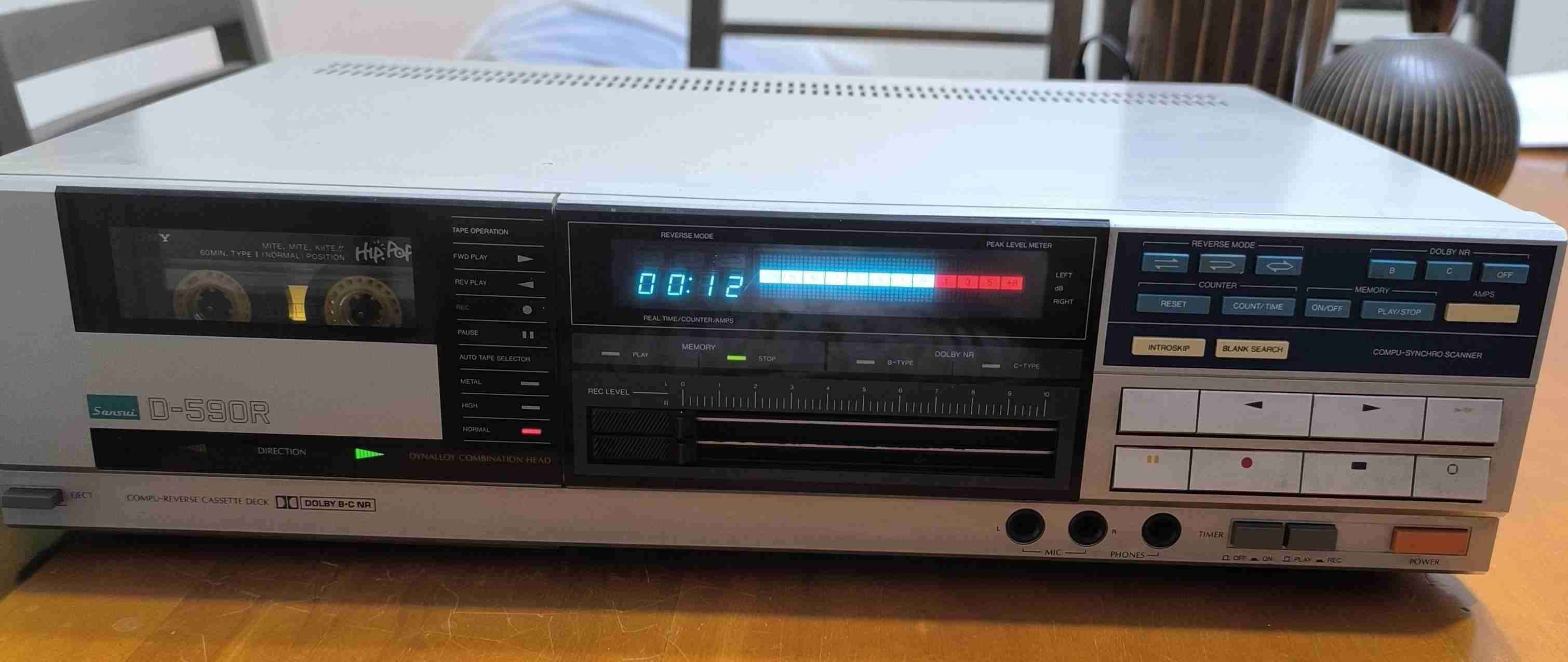 Deck Sansui D-590R
