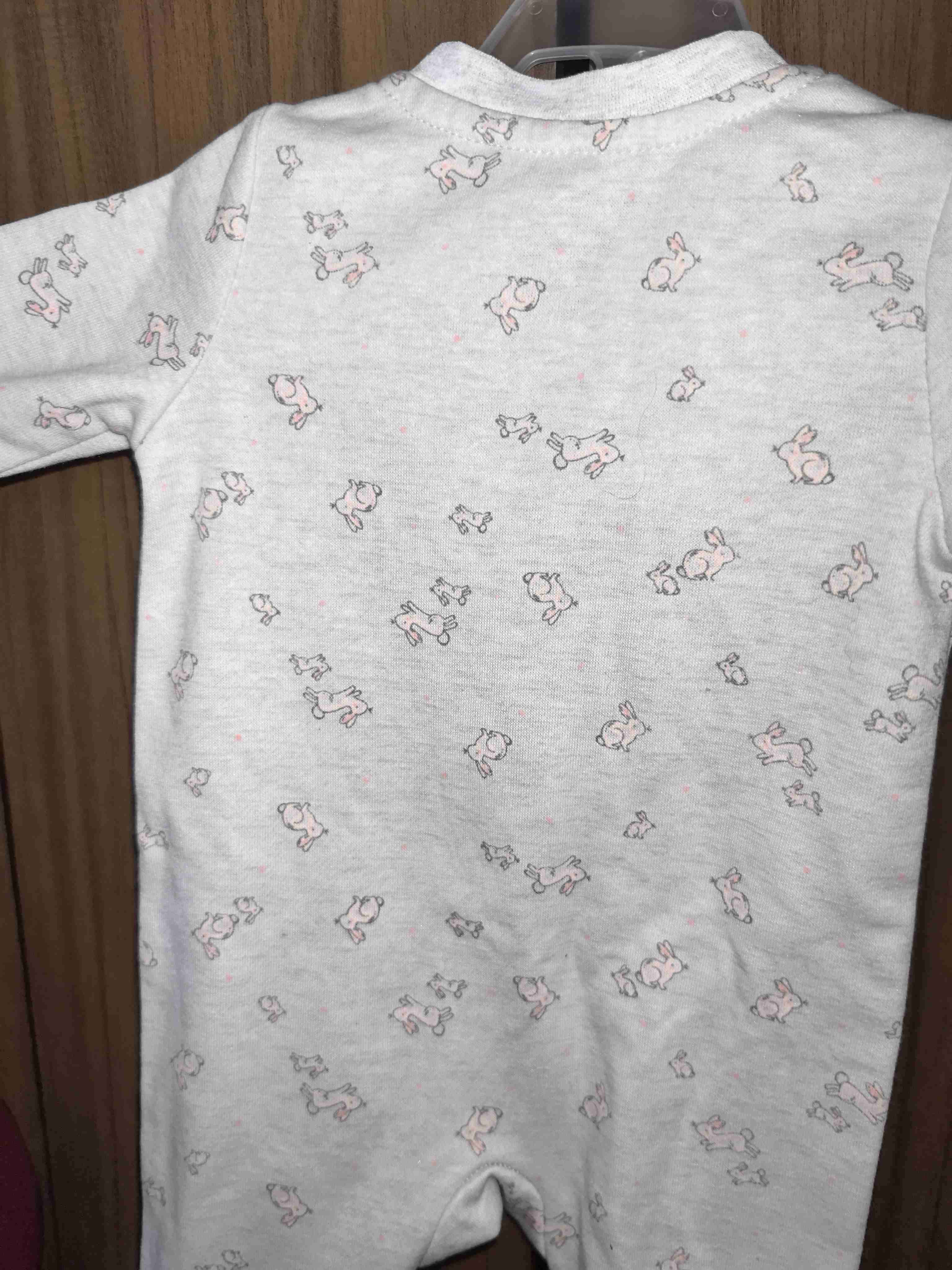 Enterito bebé gris con conejitos - miniatura 2