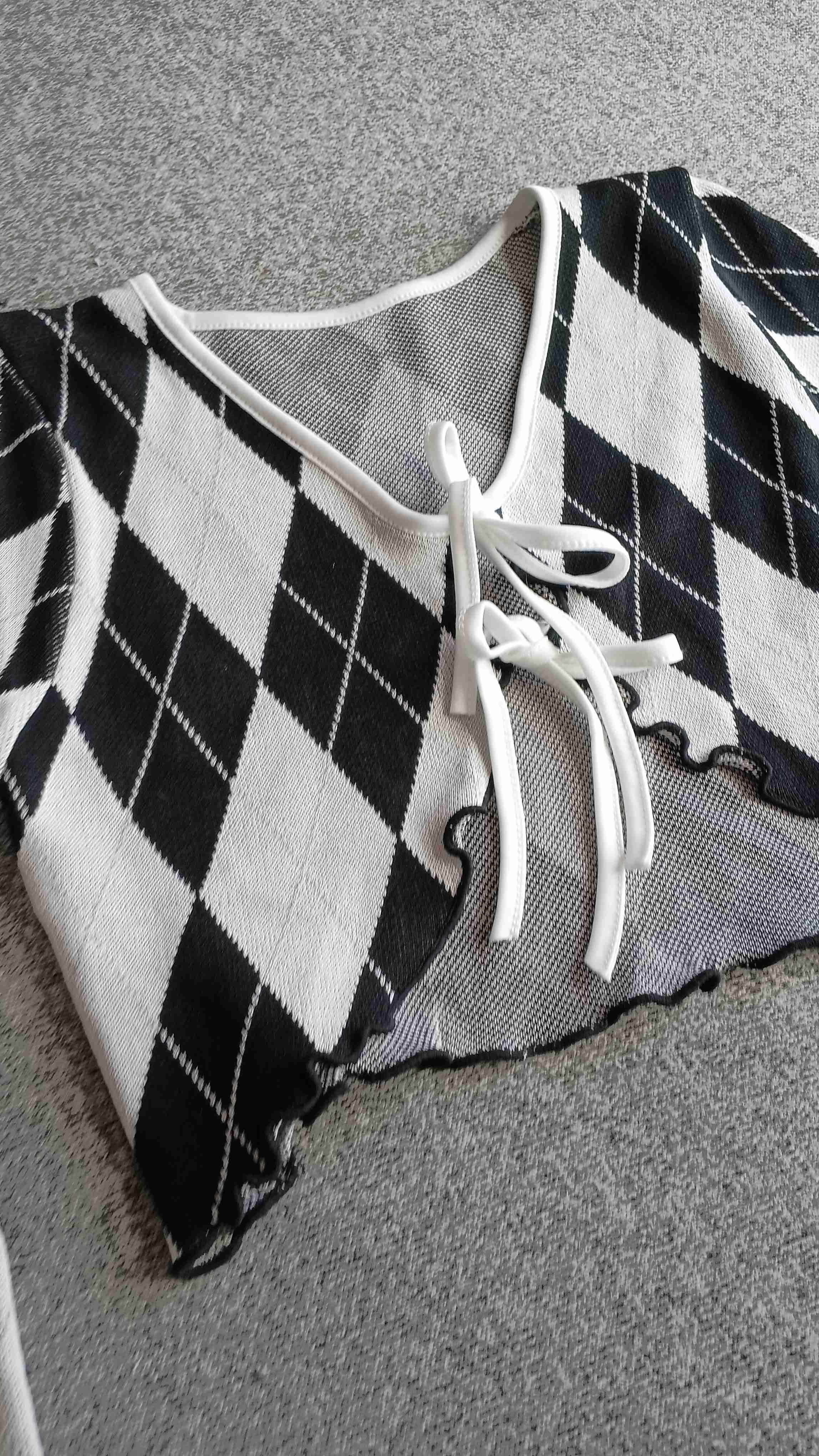 Cardigan blanco y negro de rombos - miniatura 2