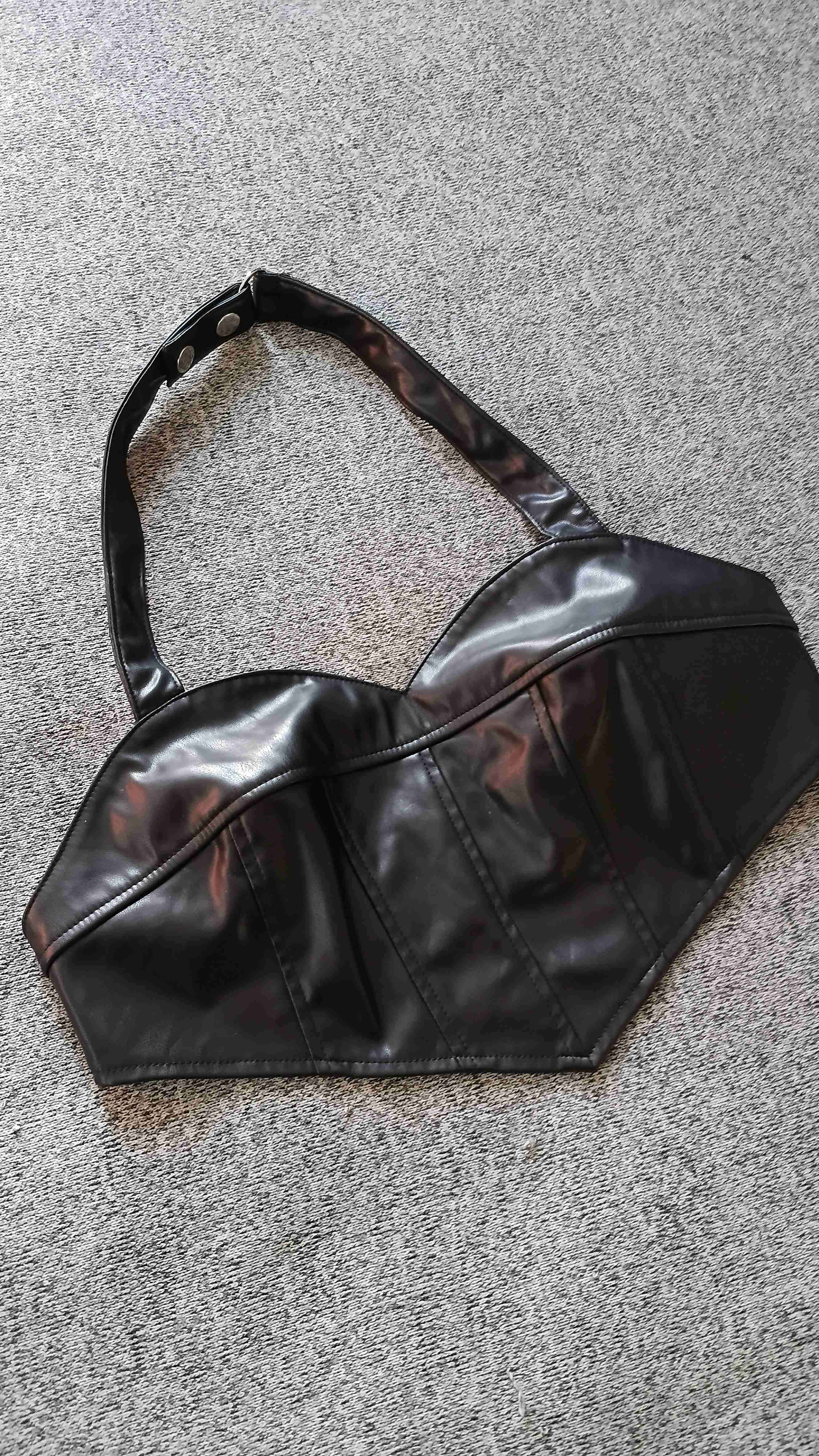 Corset negro de cuero sintético - miniatura 2