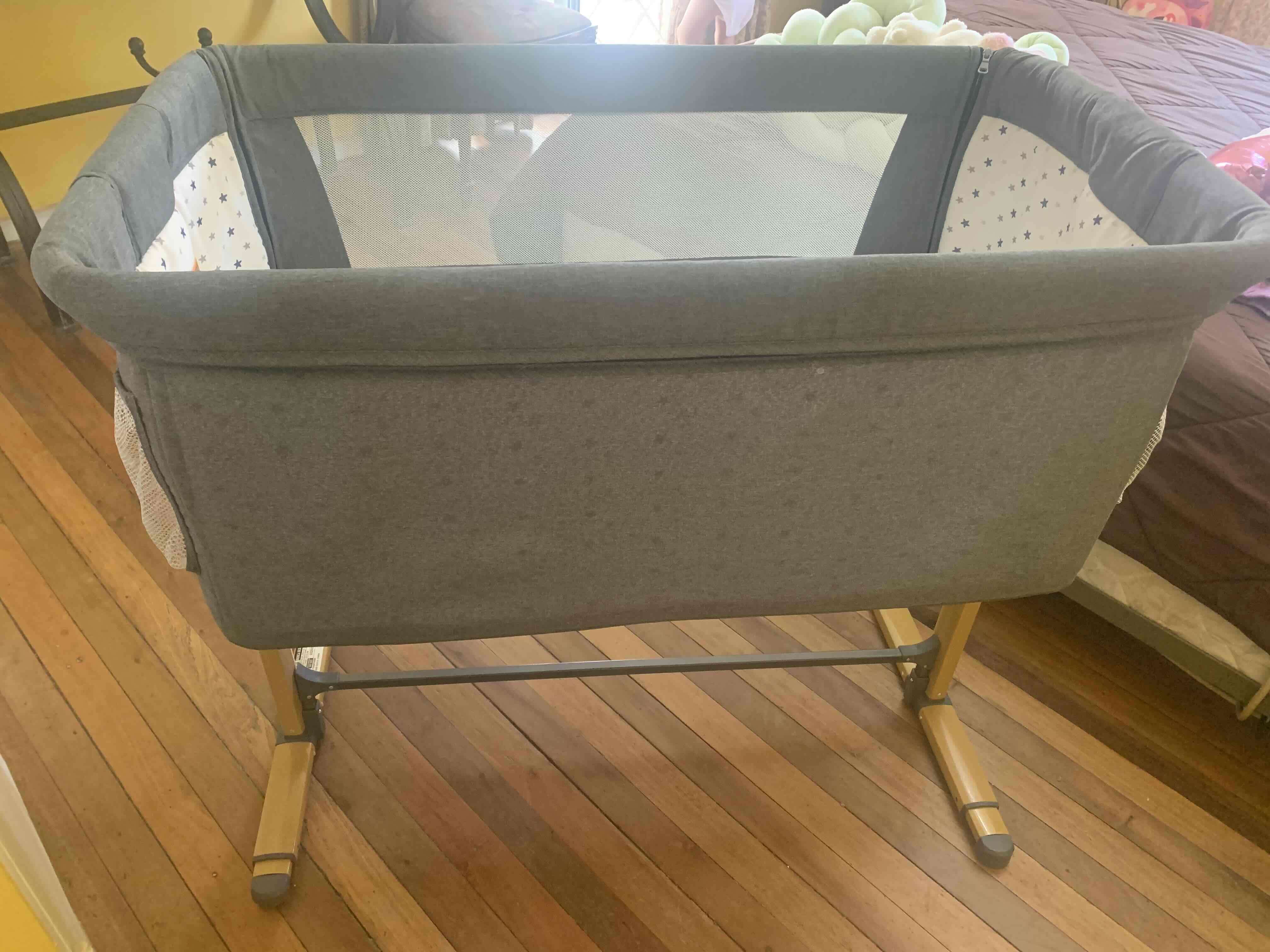 Cuna de bebé con diseño de estrellas - miniatura 4