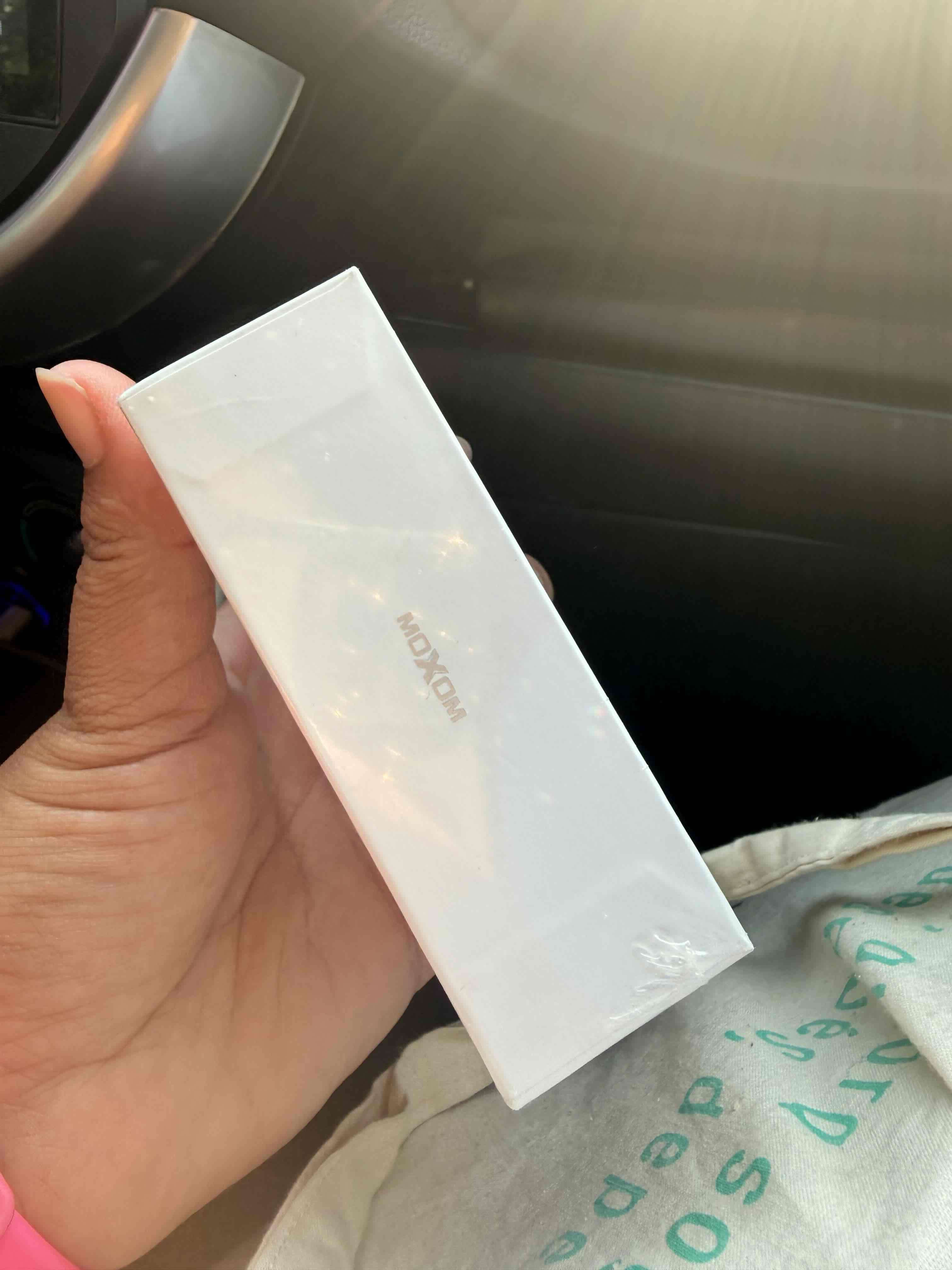 Audífonos inalámbricos nuevos - miniatura 2