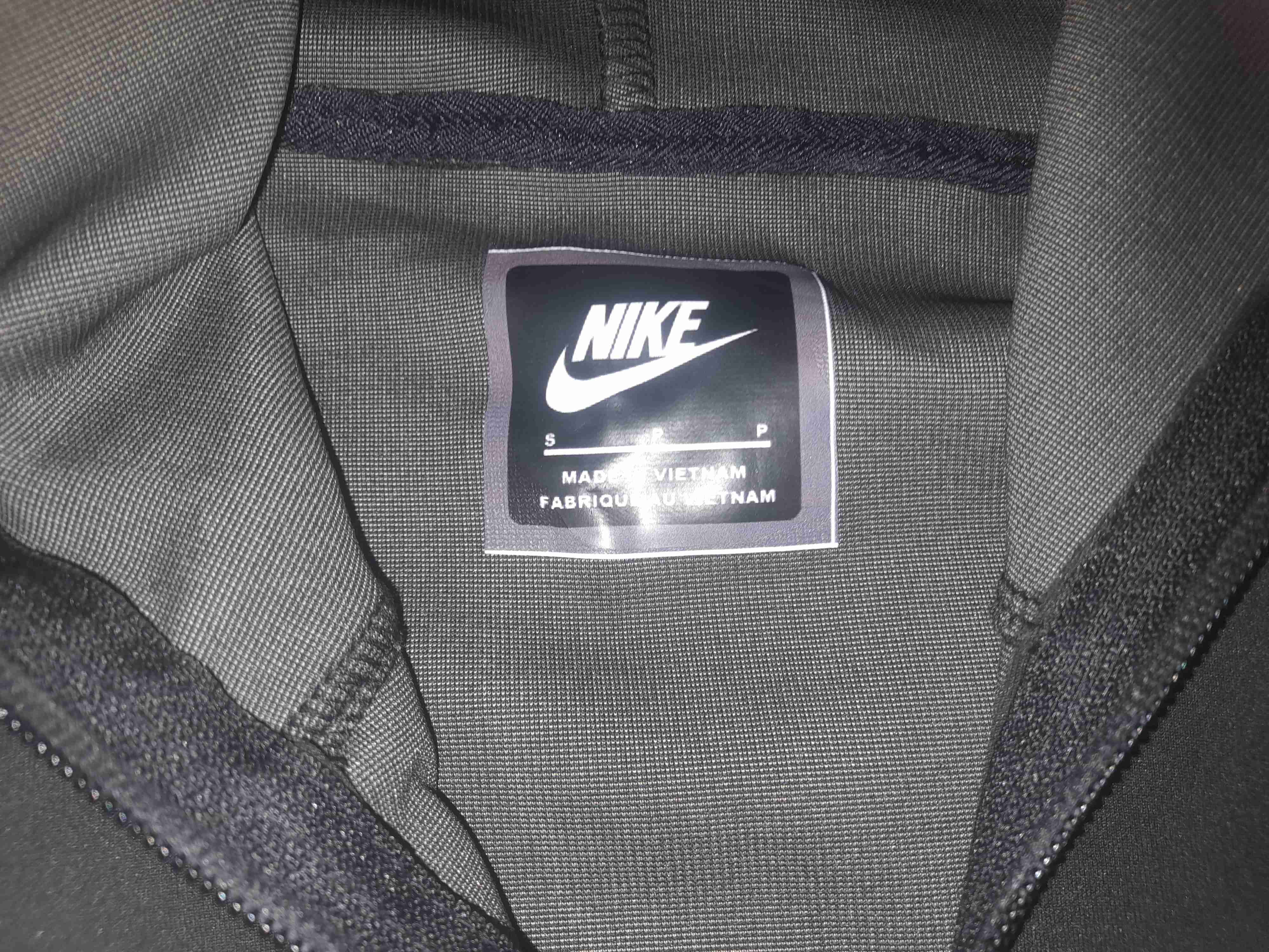 Chaqueta Nike negra talla S