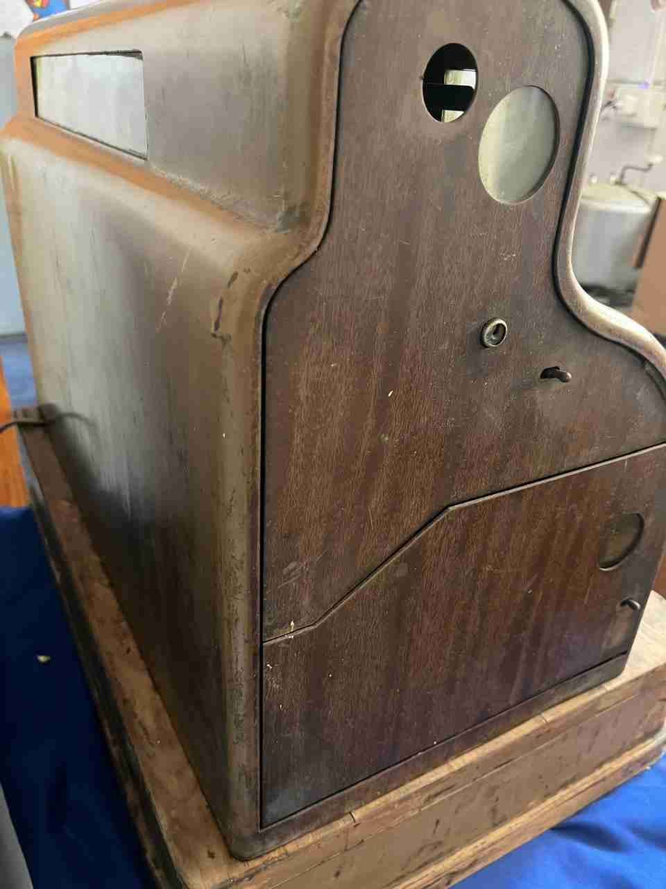 Caja registradora antigua - miniatura 3