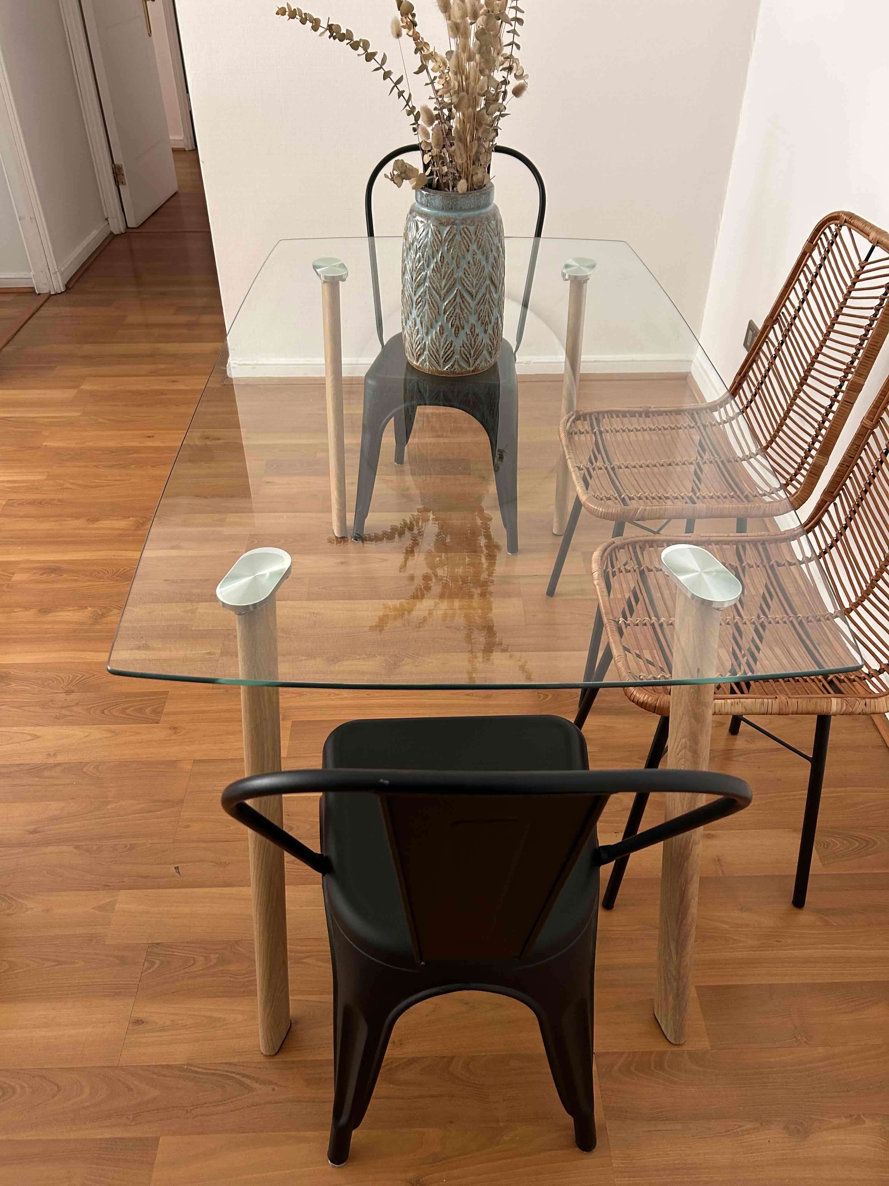 Mesa de comedor vidrio moderna - miniatura 3