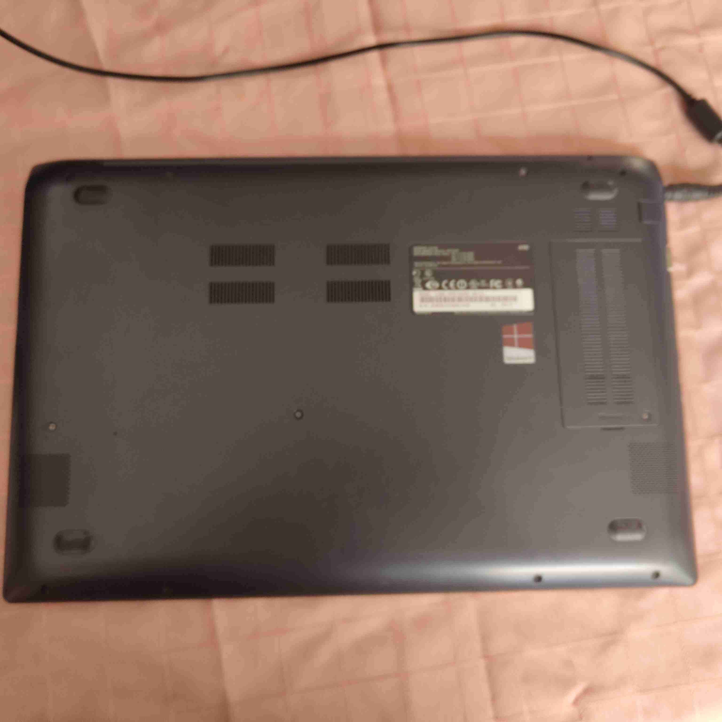 Notebook Samsung np67 - miniatura 2