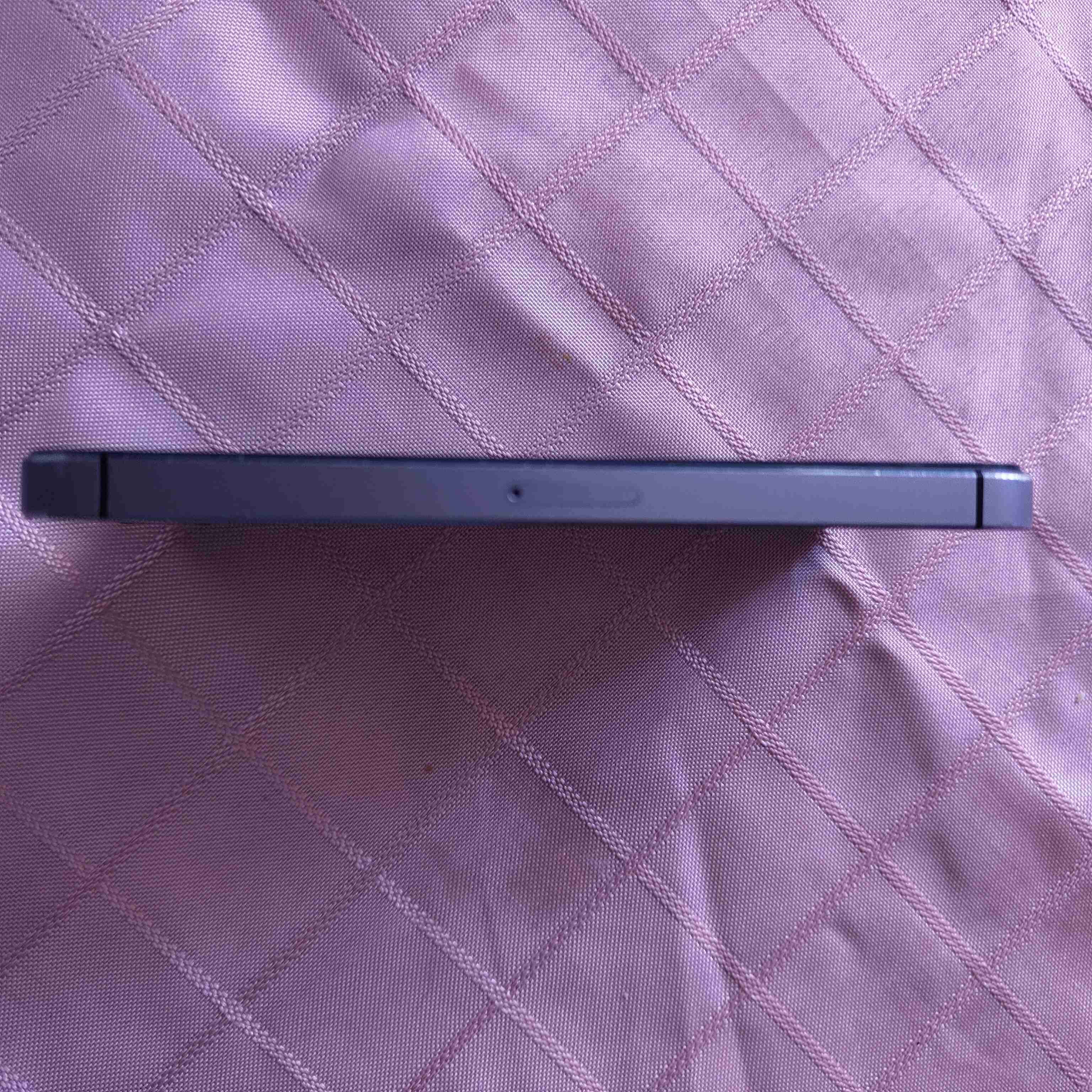 iPhone 5 para piezas - miniatura 4