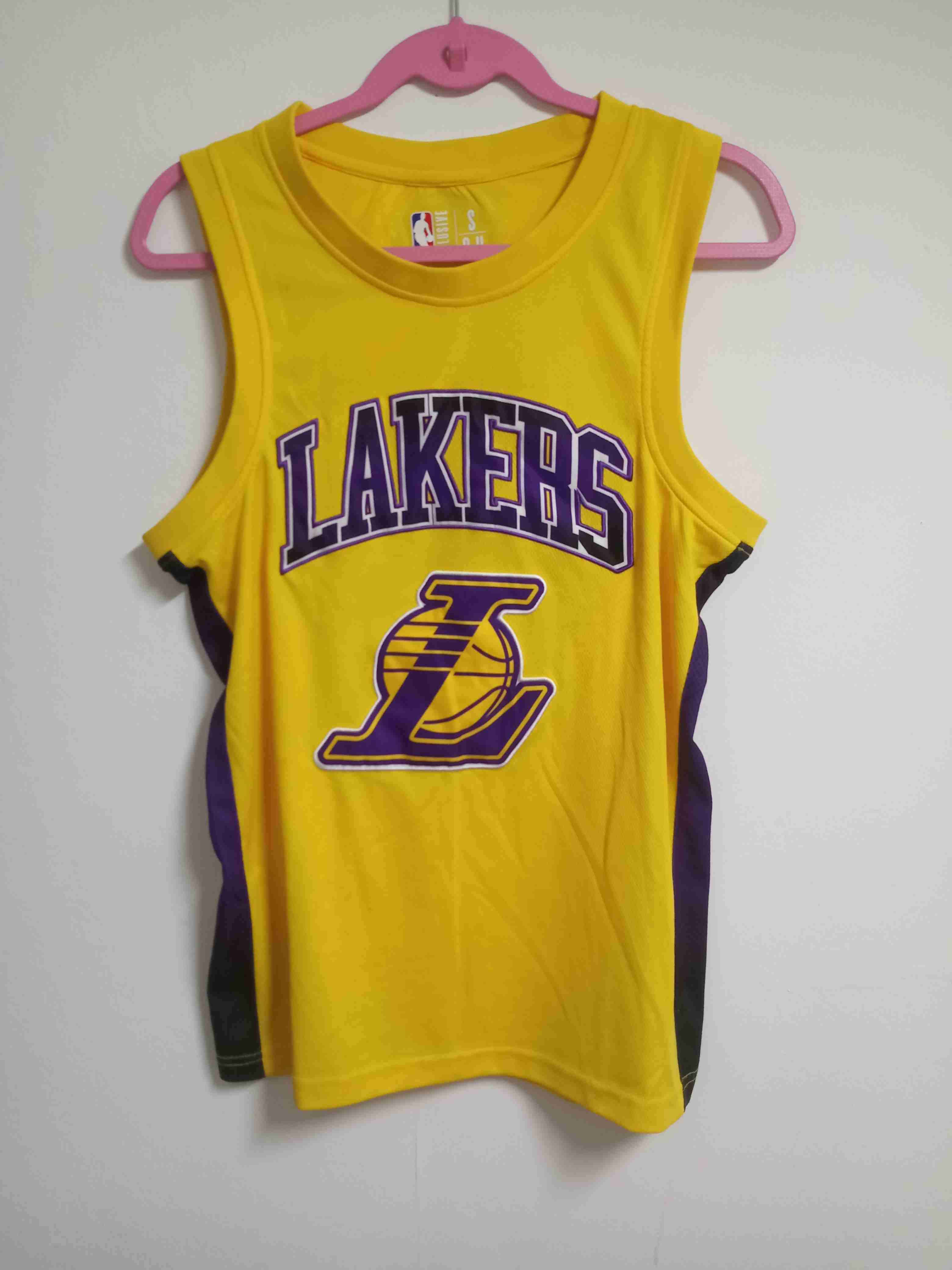 Polera sin mangas Lakers amarilla