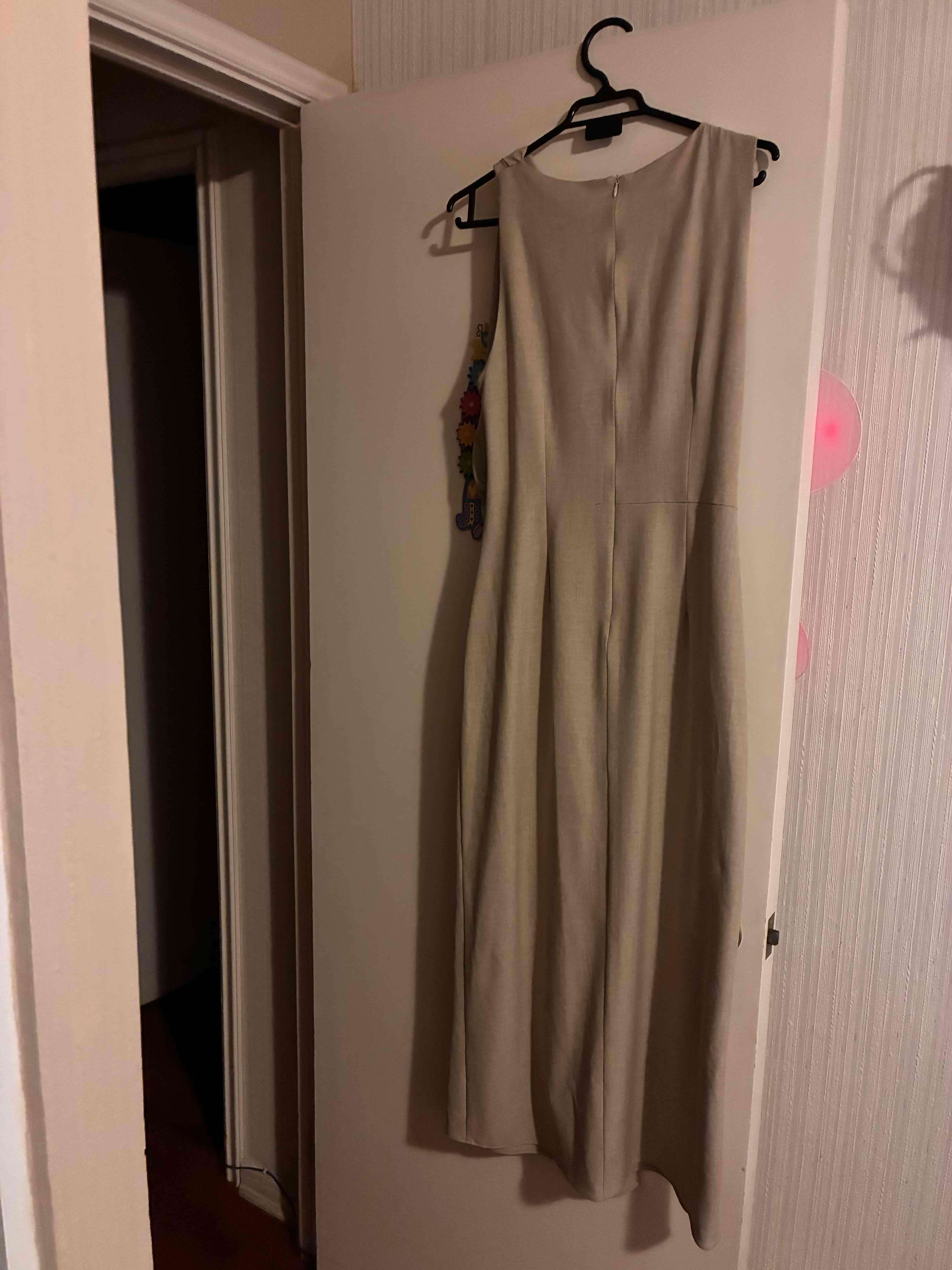 Vestido largo beige - miniatura 2