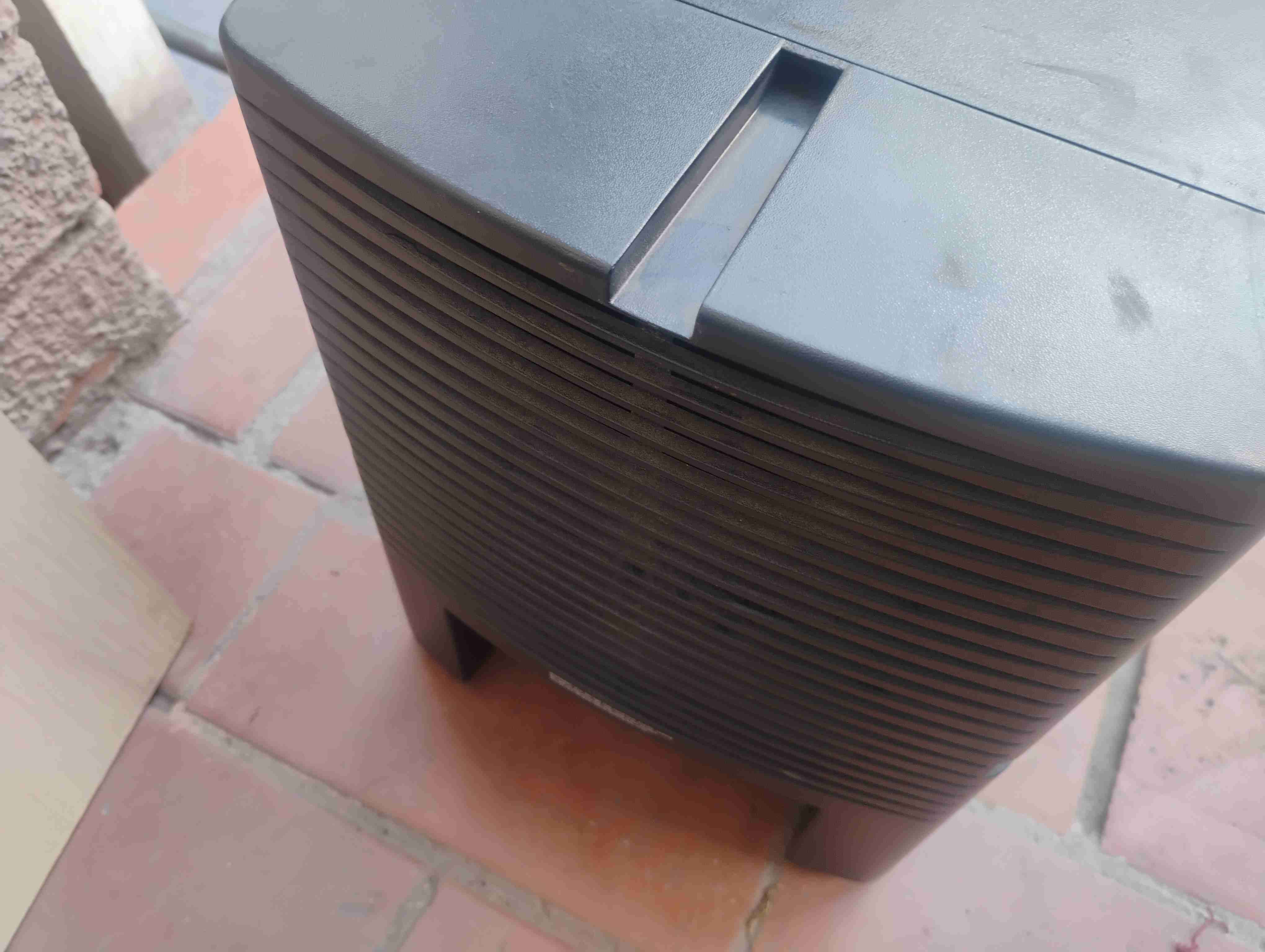 Purificador de aire negro compacto - miniatura 4